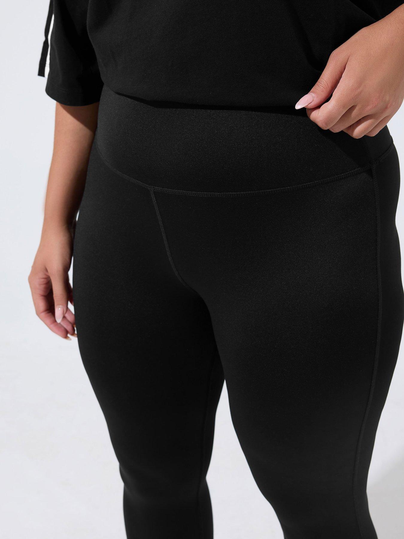 Image 4 of 4 of Yours Curve Active Flared Legging
