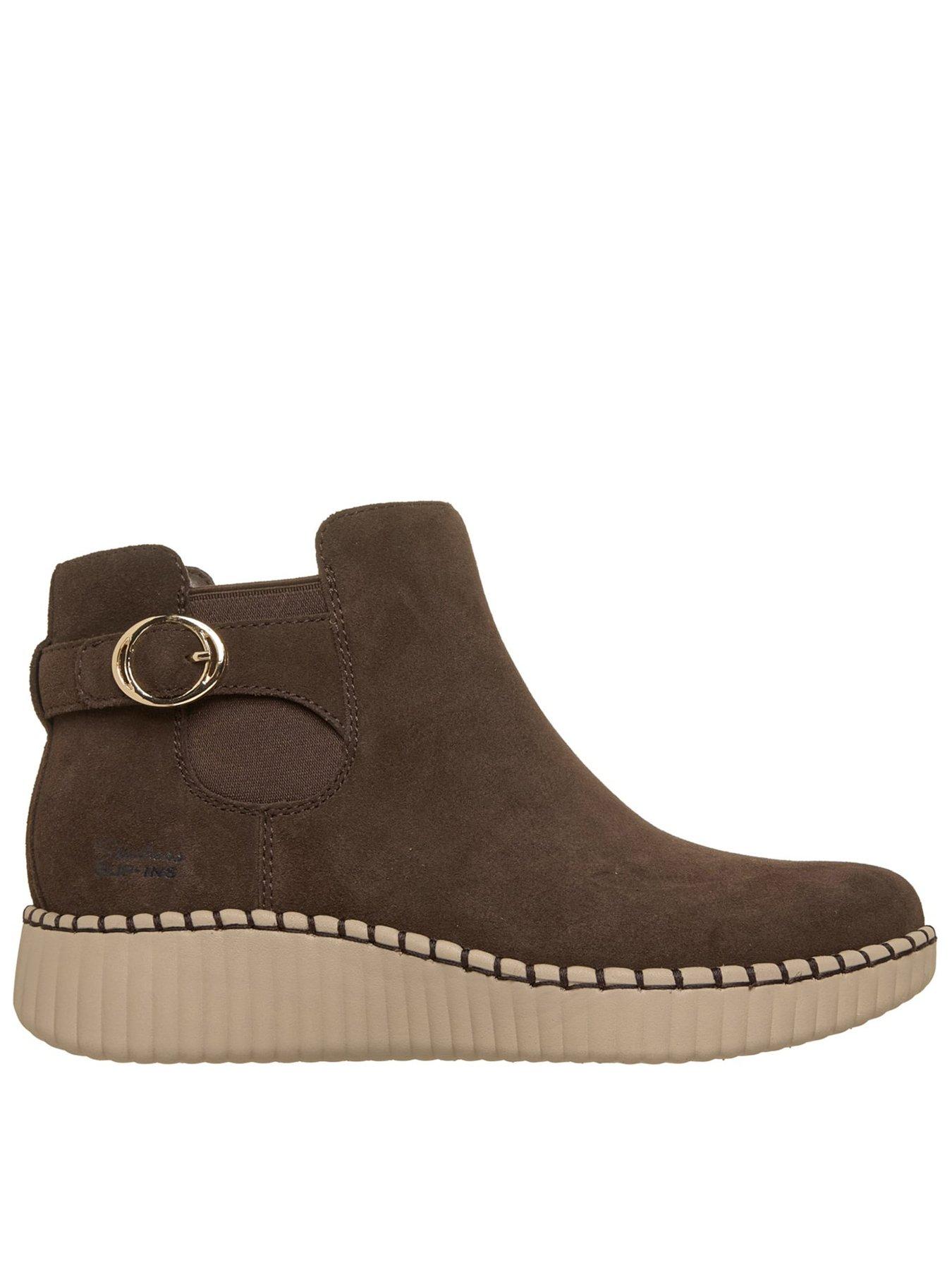 Image 1 of 5 of Skechers Wilshire Blvd Ankle Boot