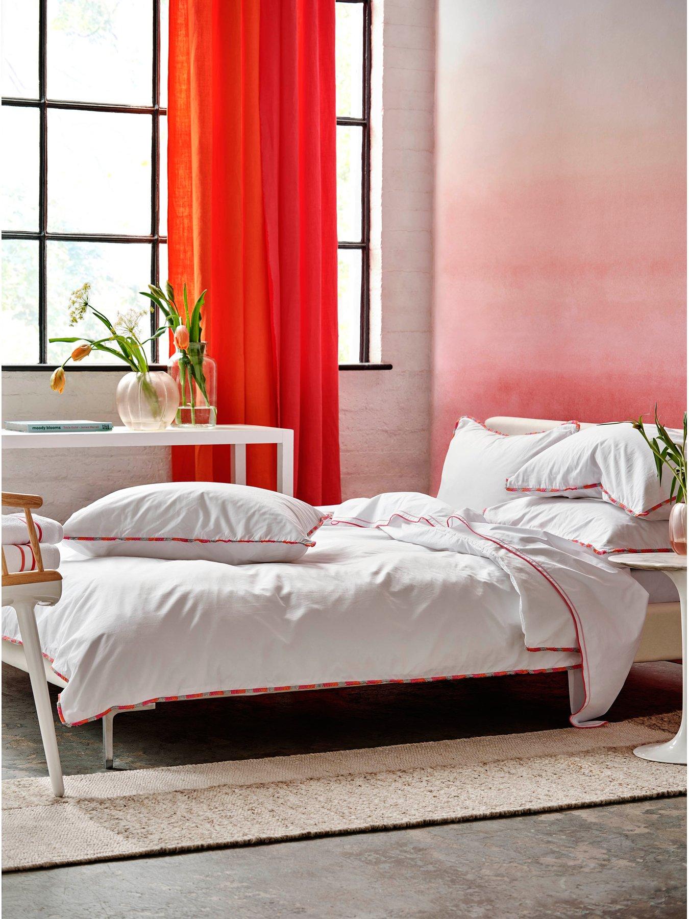 Image 5 of 5 of Designers Guild Burlington Fringe Quilt Set