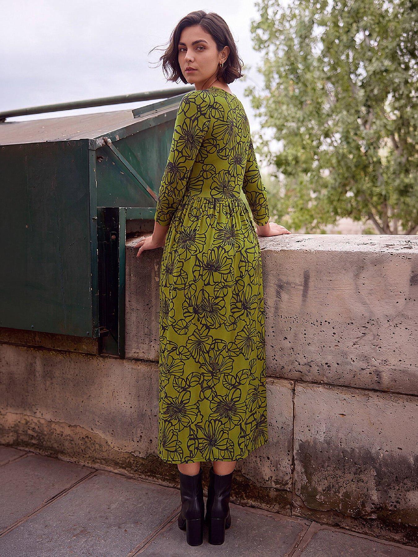 Image 3 of 4 of Roman Printed Round Neck Dress