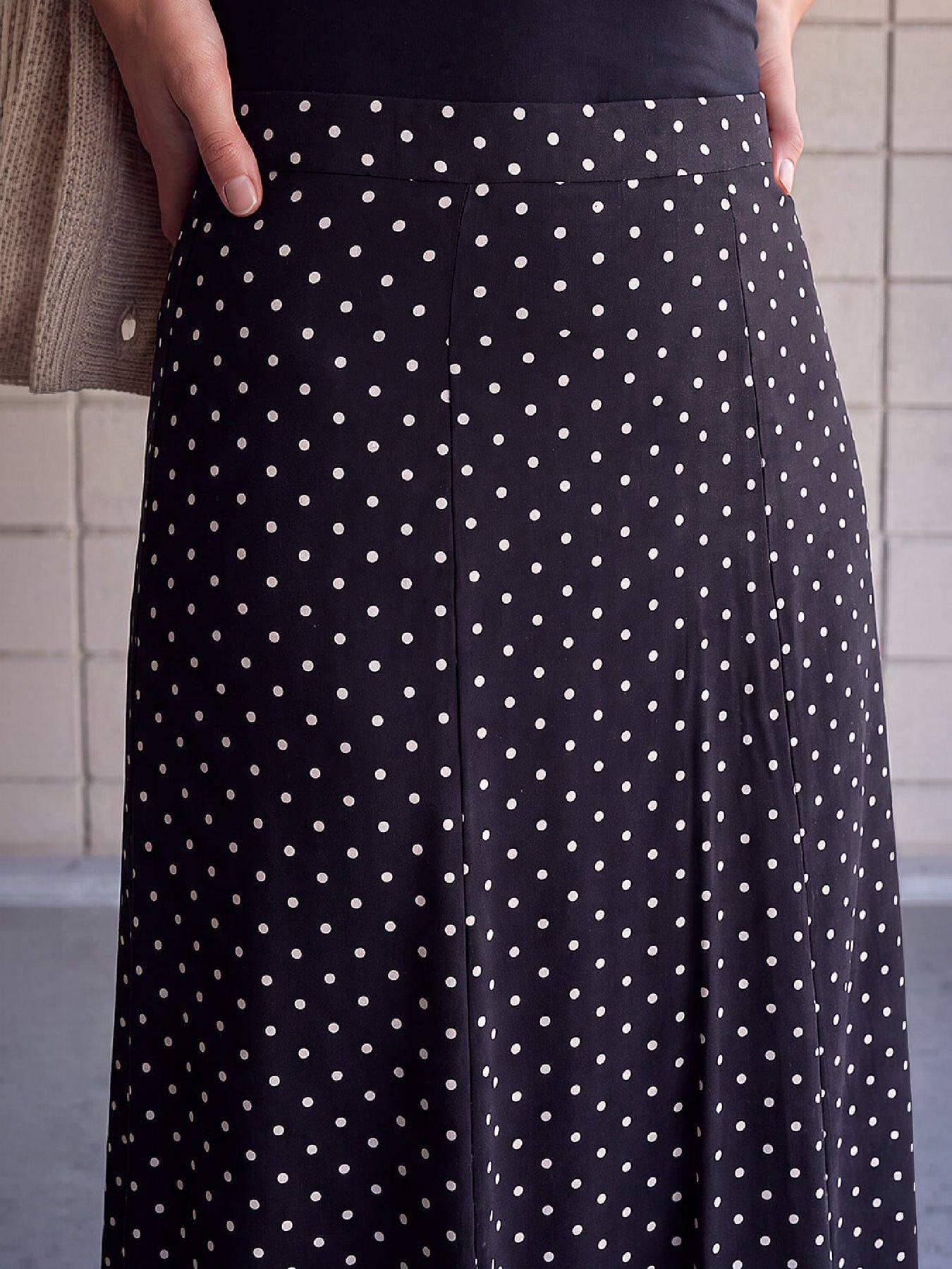 Image 2 of 4 of Roman Womens Pull-On Stretch Midi Skirt - Black