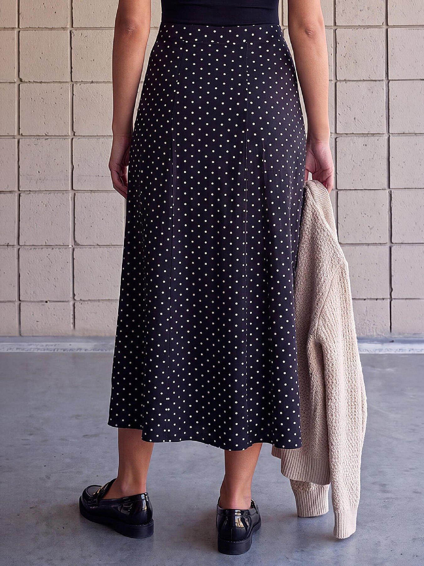 Image 3 of 4 of Roman Womens Pull-On Stretch Midi Skirt - Black