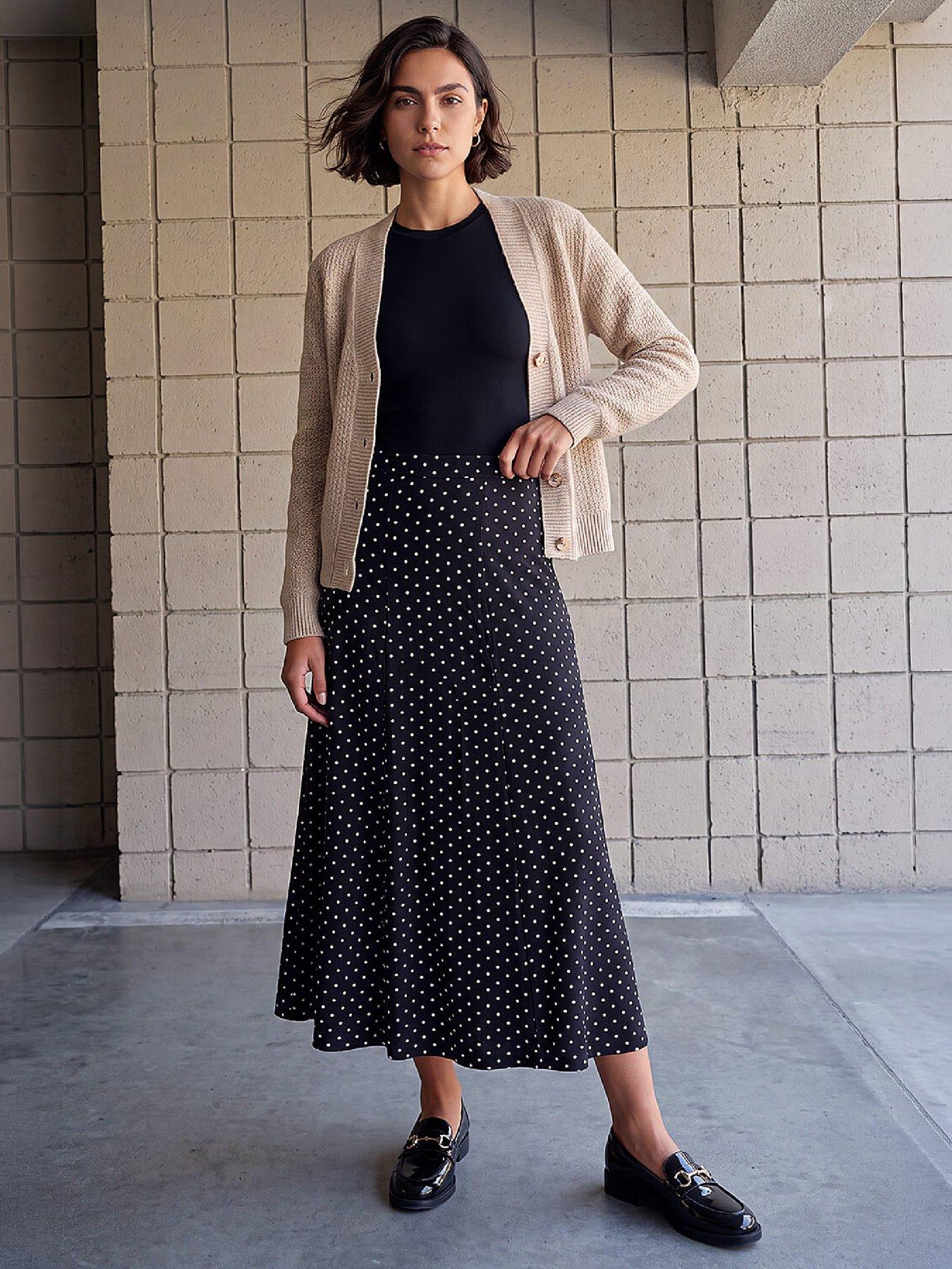 Image 4 of 4 of Roman Womens Pull-On Stretch Midi Skirt - Black