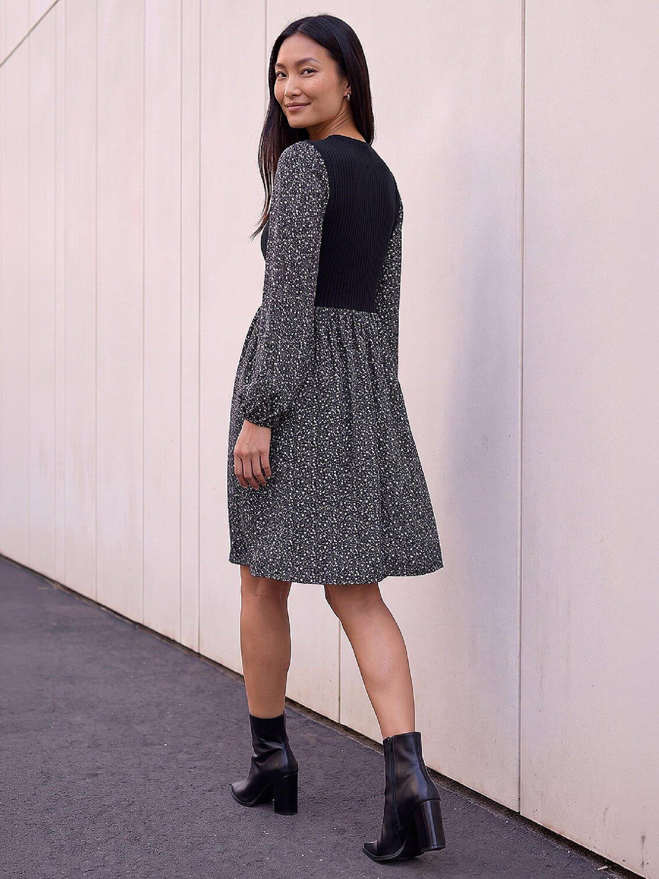 Image 3 of 4 of Roman Womens Vest Detail Fit And Flare Day Dress - Black