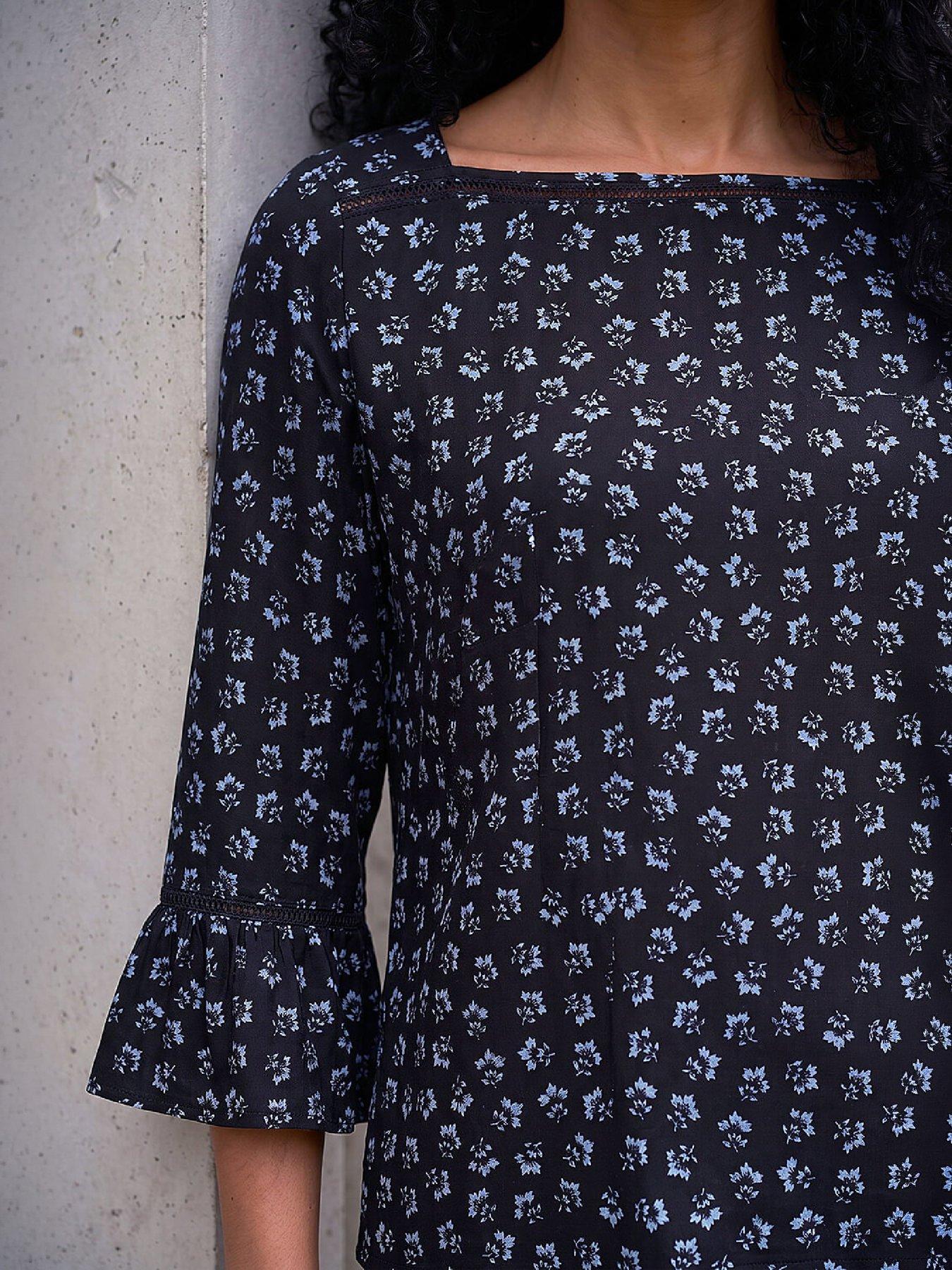 Image 2 of 4 of Roman Ditsy Square Neck Top