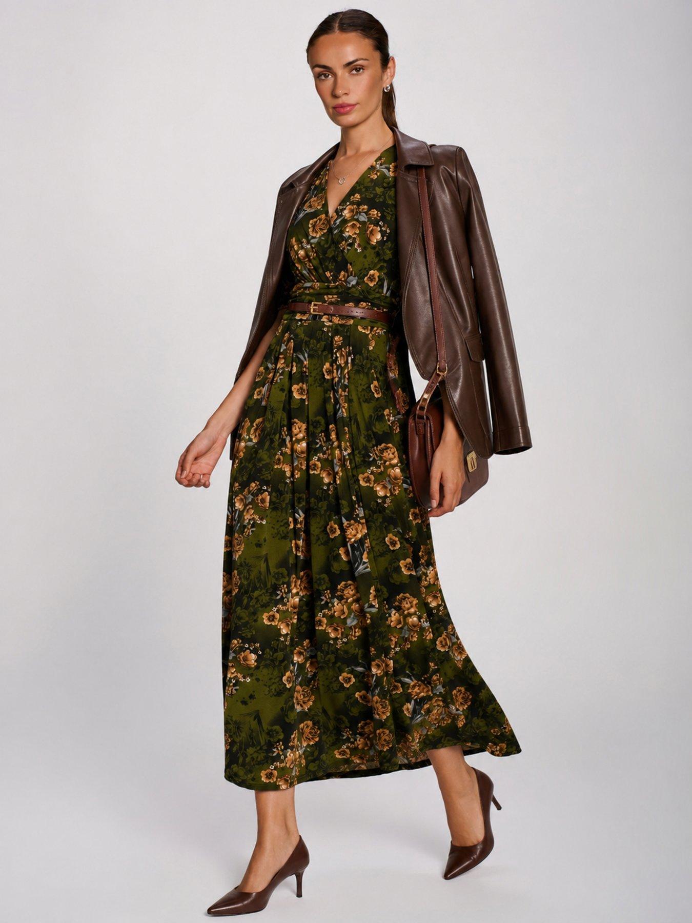Image 3 of 7 of Jolie Moi Printed Jersey Maxi Dress