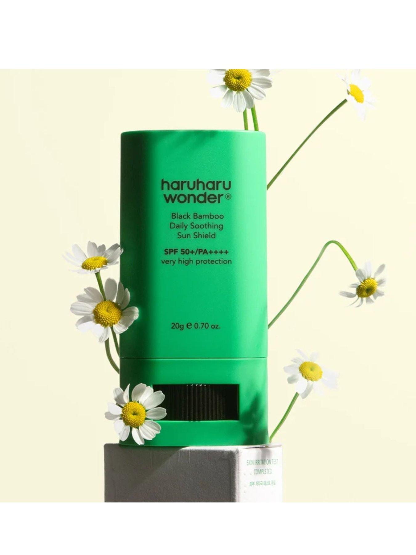 Image 3 of 6 of Haruharu Wonder Haruharu Wonder Black Bamboo Daily Soothing Sun Shield 20g
