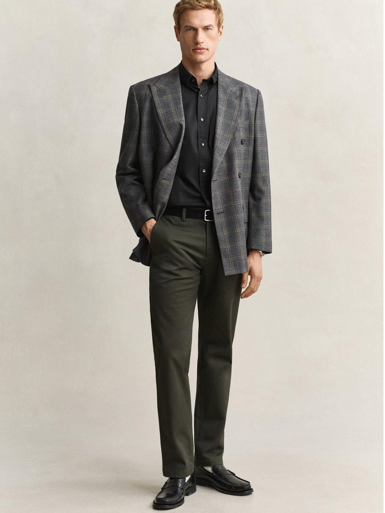 Image 4 of 5 of GANT Mens Shield Poplin Long Sleeve Shirt - Black