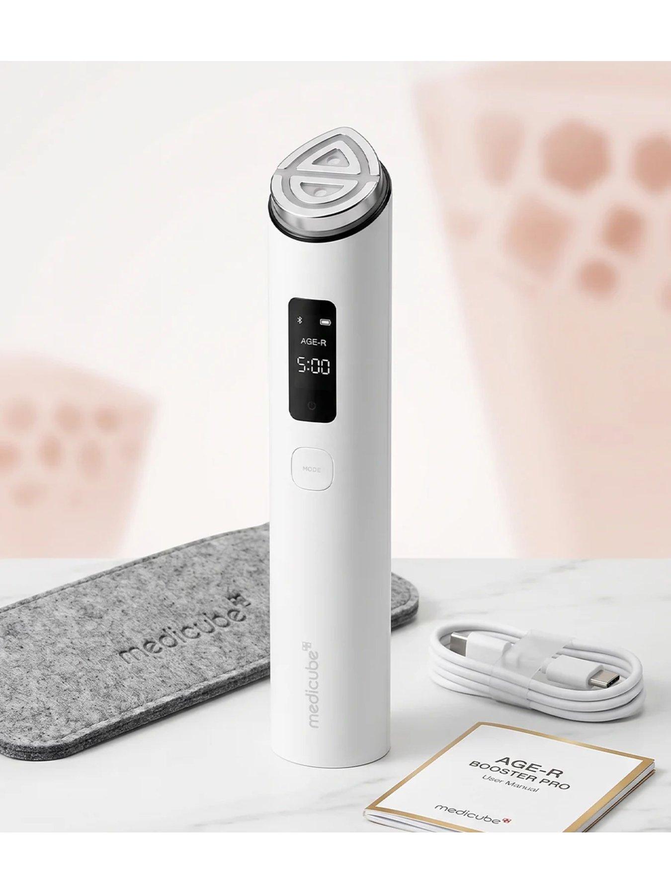 Image 2 of 4 of Medicube AGE-R BOOSTER PRO X2 White