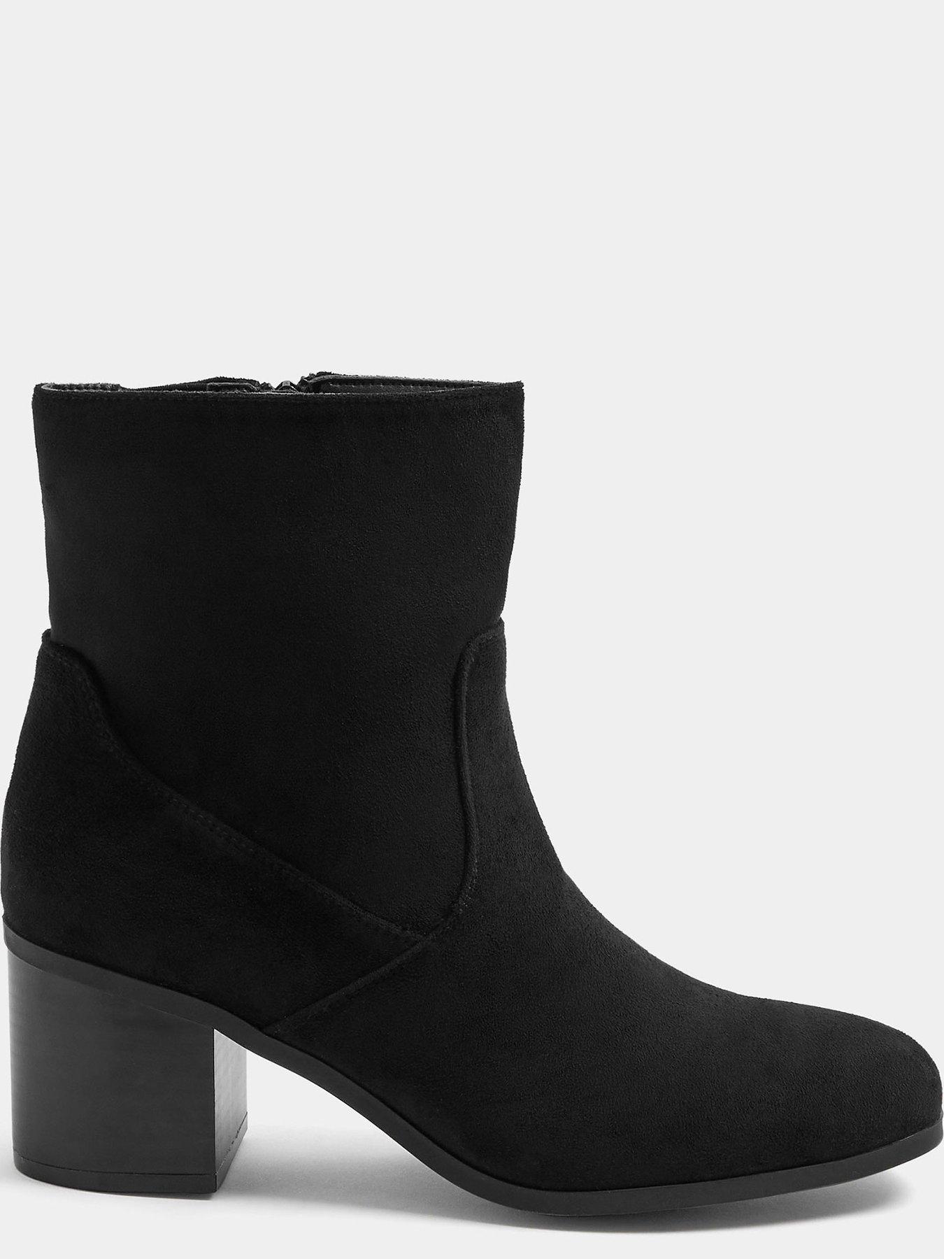 Image 4 of 4 of Yours Womens Wide Fit Soft Square Heel Ankle Boots - Black