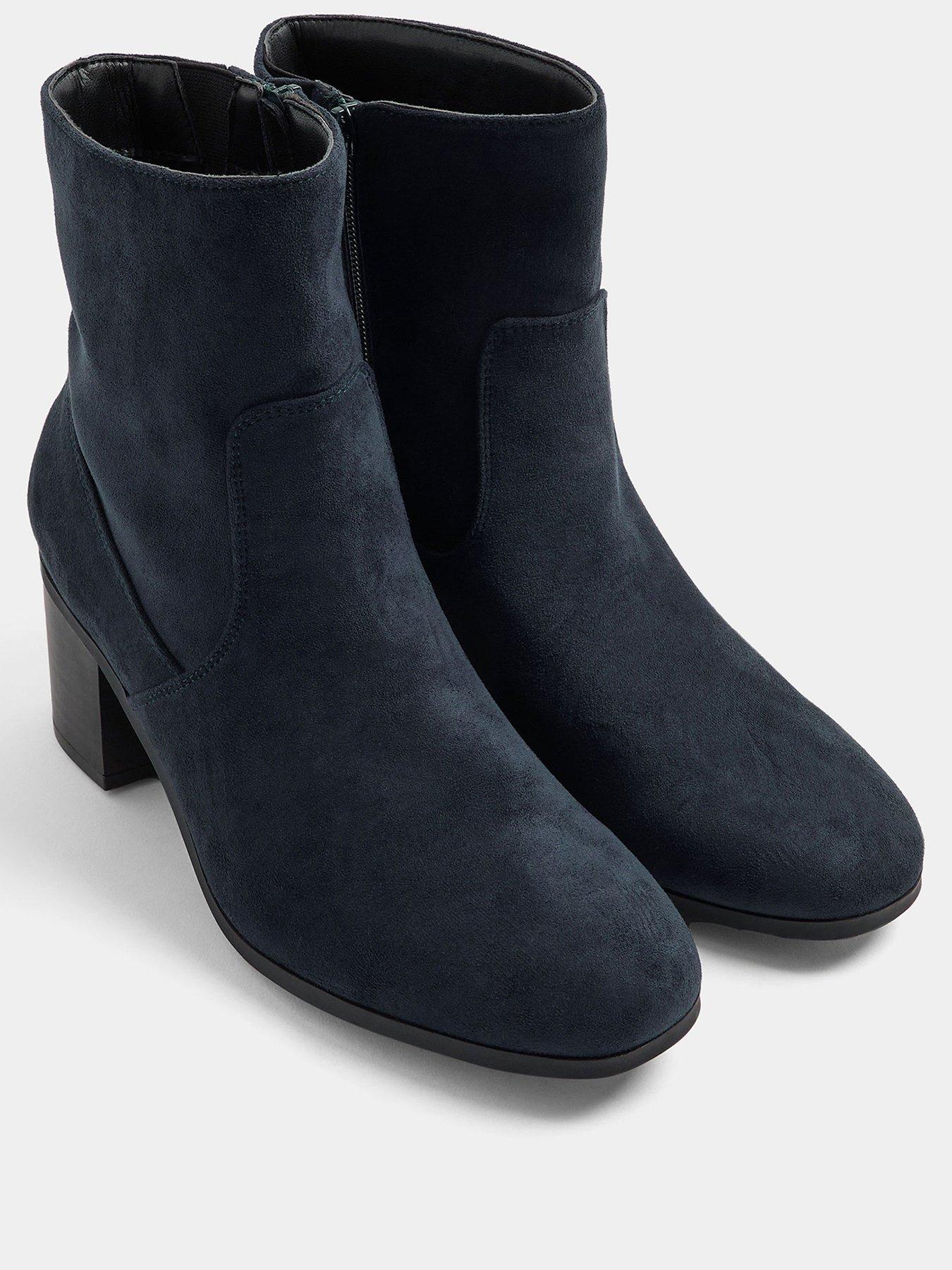 Image 2 of 4 of Yours Wide Fit Soft Square Heel Ankle Boot