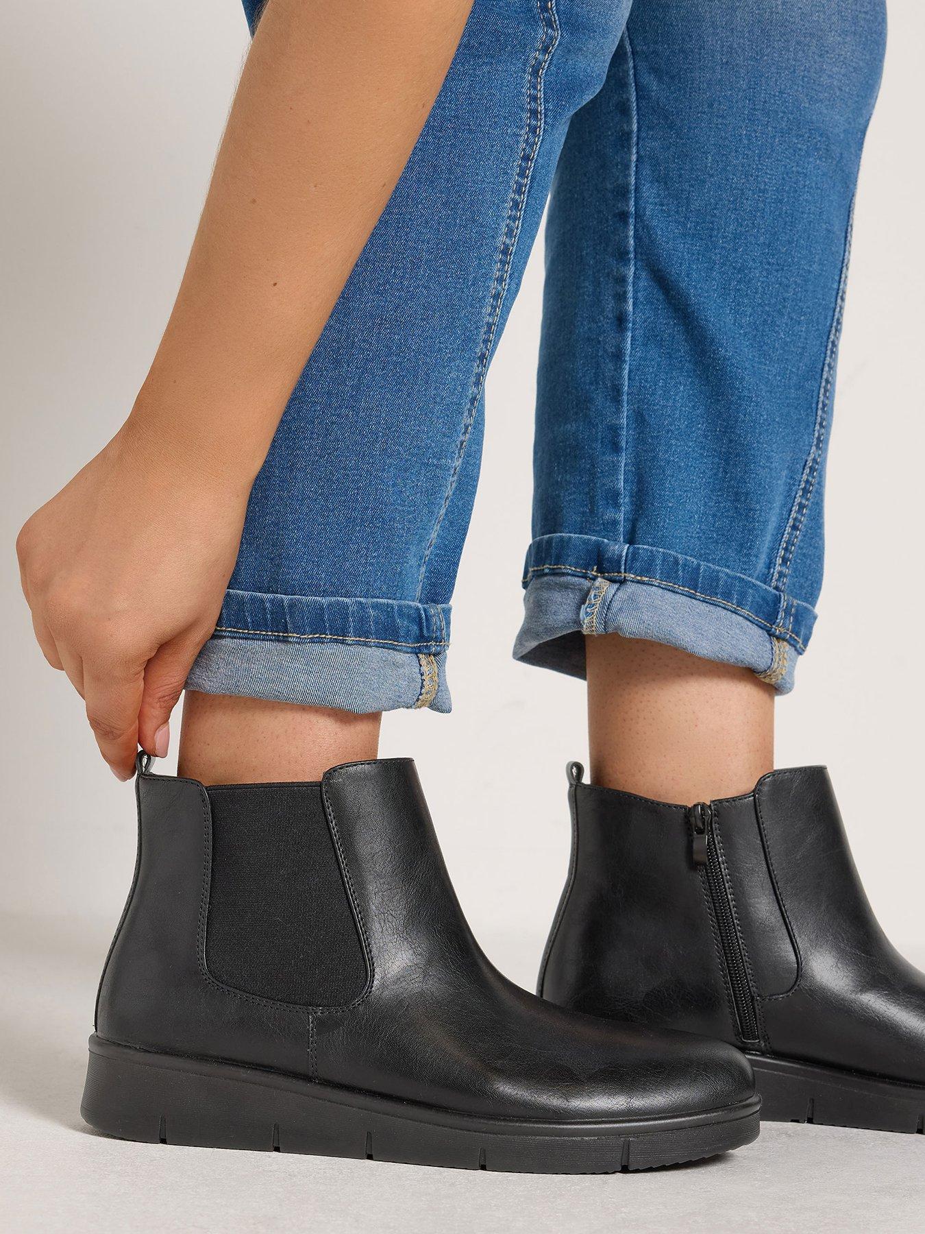 Yours Womens Wide Fit Low Wedge Chelsea Boots - Black