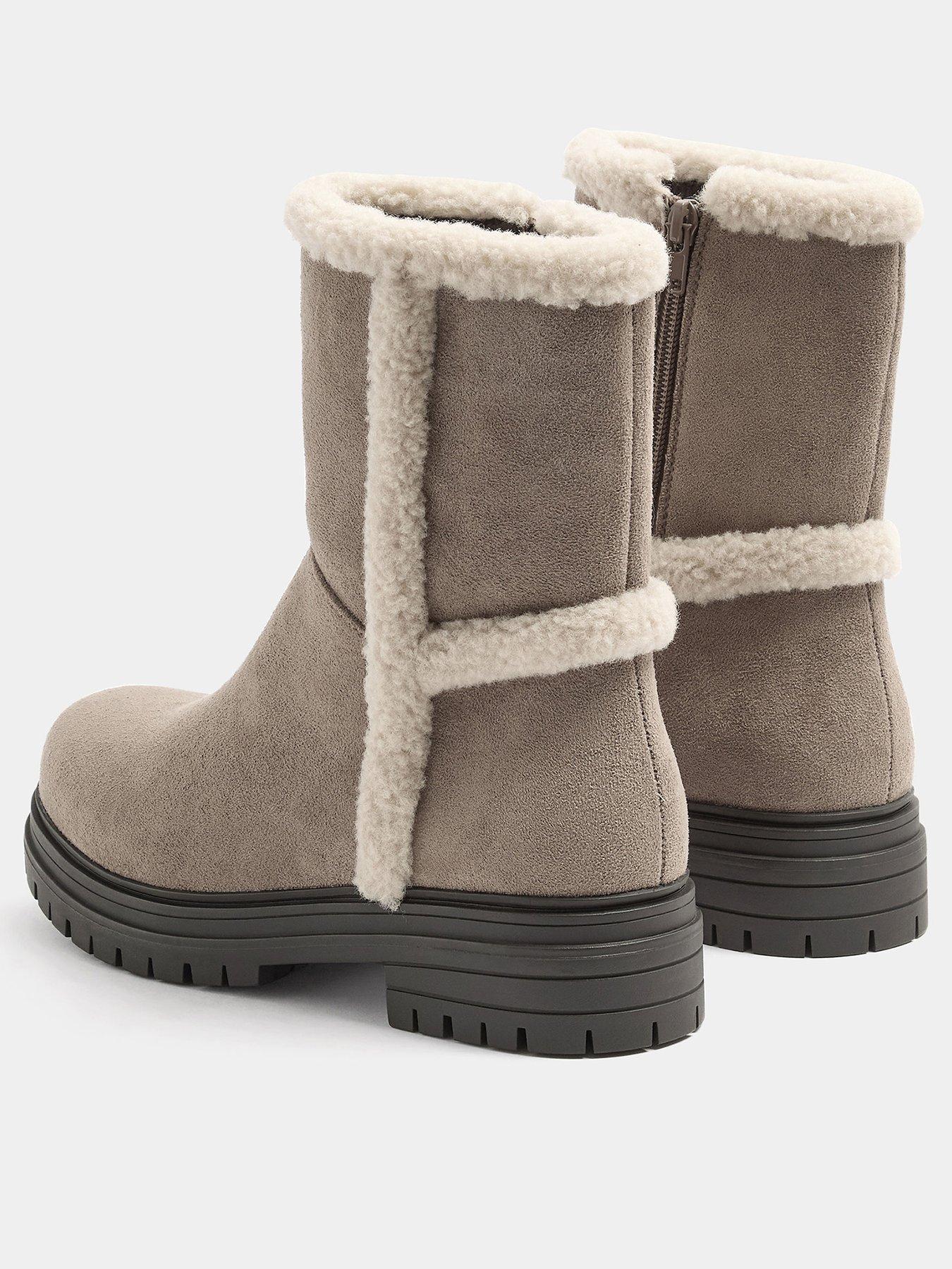 Image 3 of 4 of Yours Wide Fit Faux Fur Cleated Ankle Boot