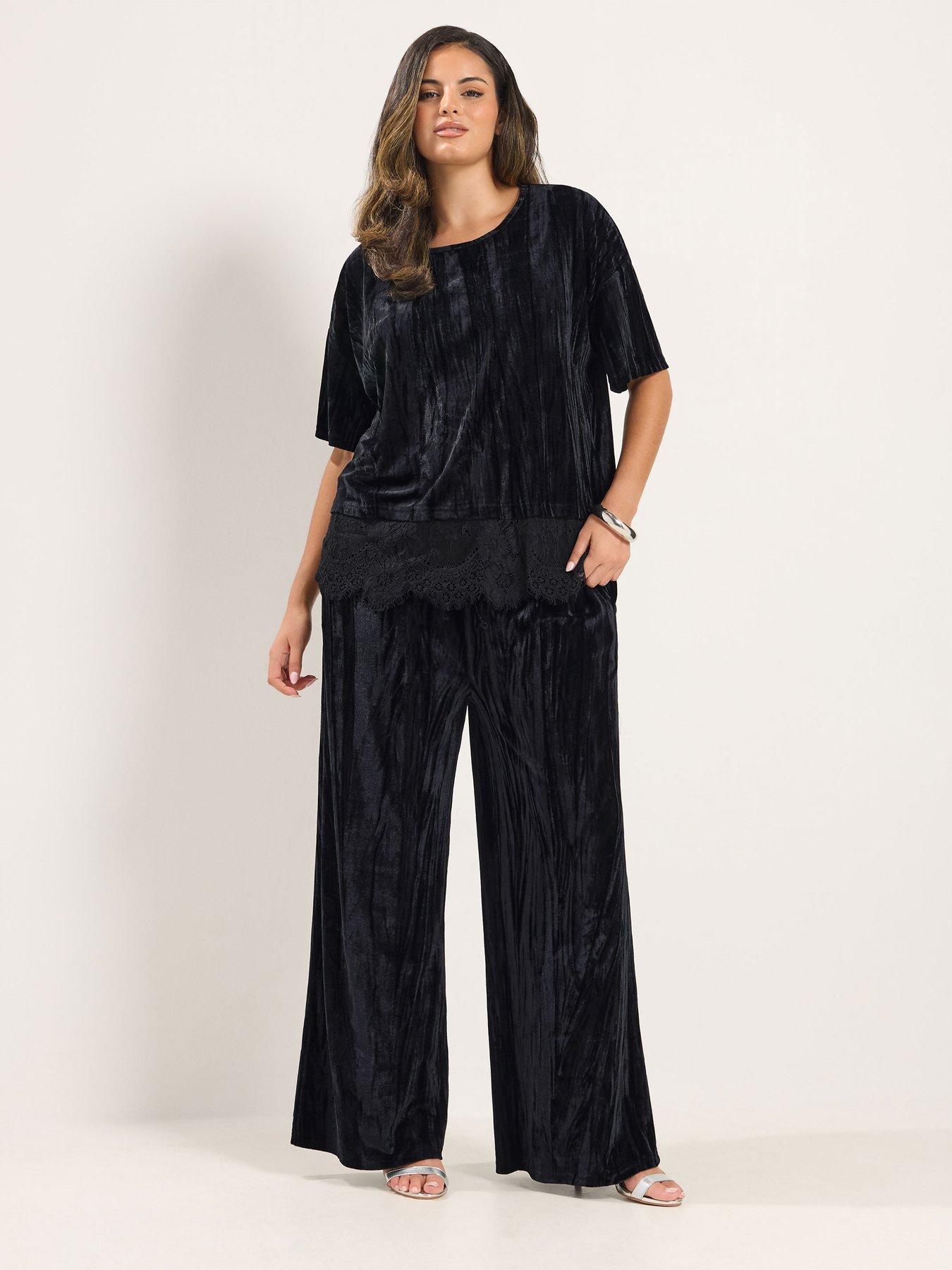 Image 3 of 4 of Yours Curve Crushed Velour Lace Hem Top