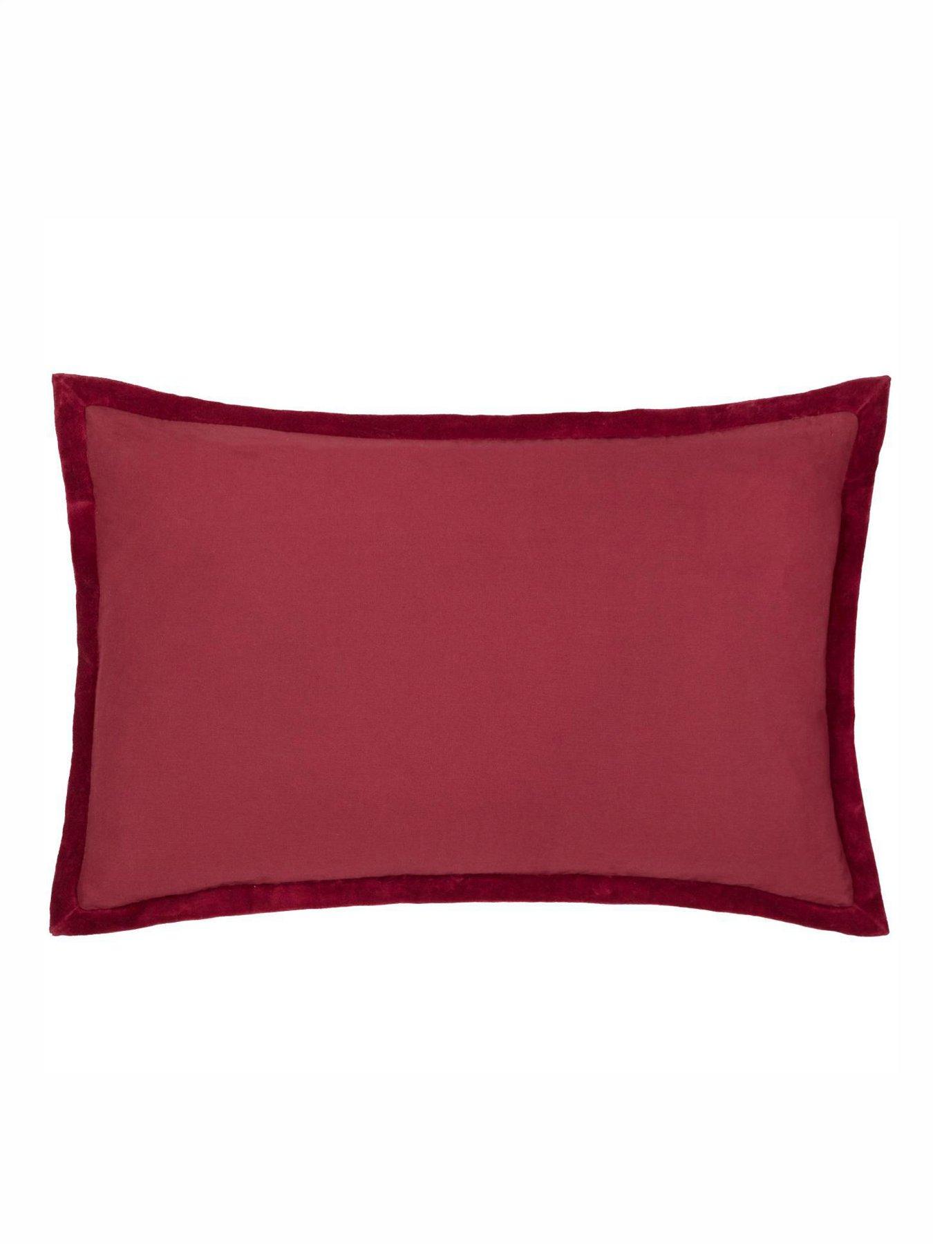 Image 5 of 7 of Paoletti Winter Noel 40x60 Polyester Cushion Red