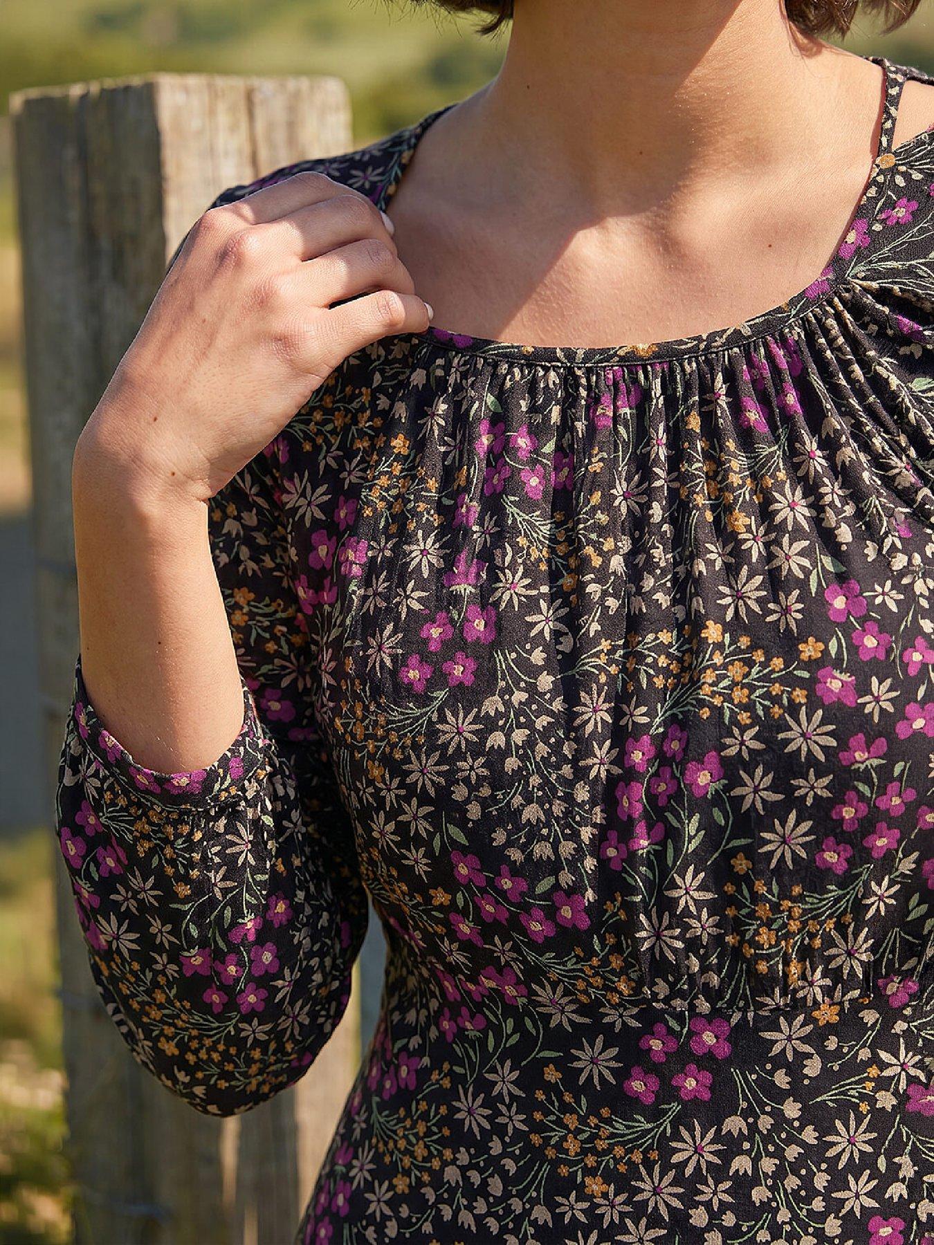 Image 2 of 4 of Roman Womens Square Neck Ditsy Dress - Black