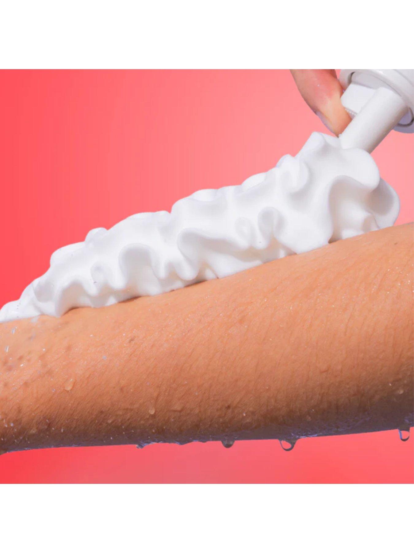 Image 3 of 3 of Sundae Sundae Ho Ho Ho Shower Foam Duo