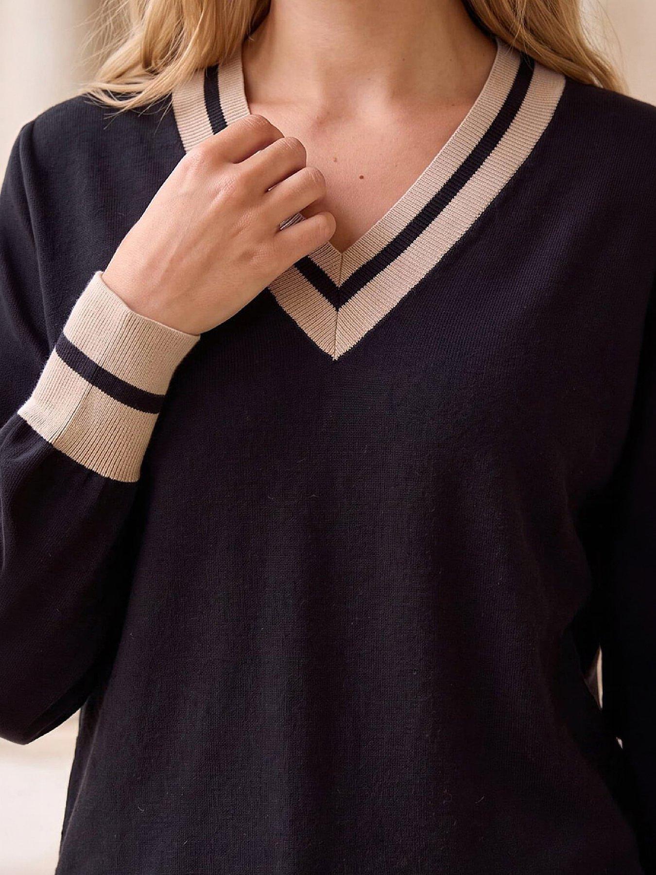 Image 2 of 4 of Roman Tipping V-neck Boyfriend Jumper