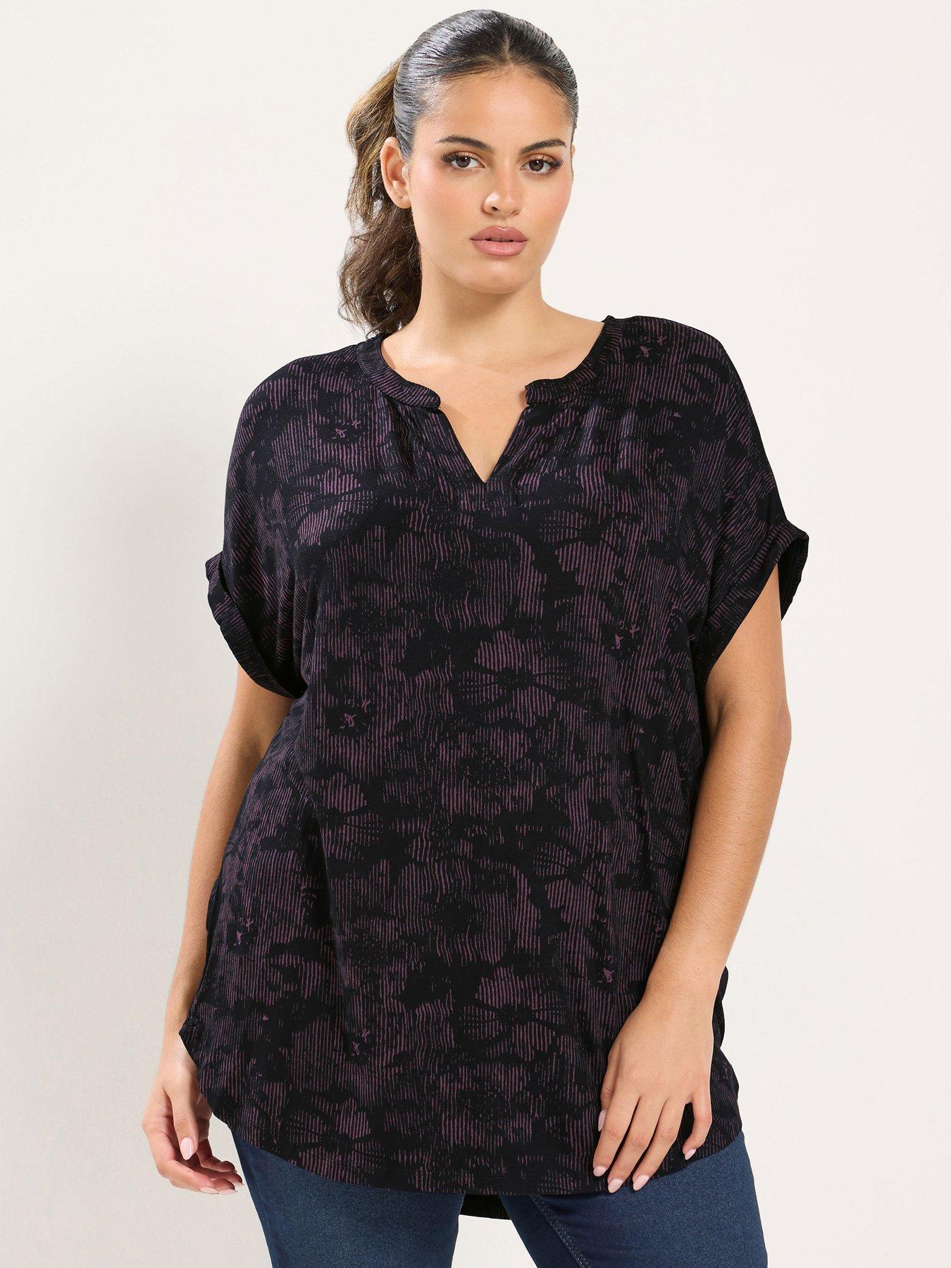 Image 1 of 4 of Yours Womens Curve Pleat Front Swing Top - Black