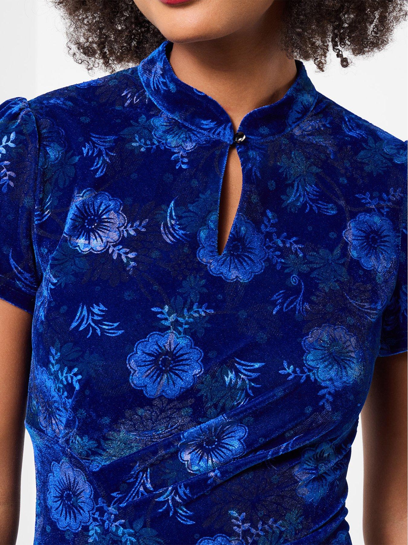 Image 4 of 7 of Joe Browns Liliana Printed Velour Dress