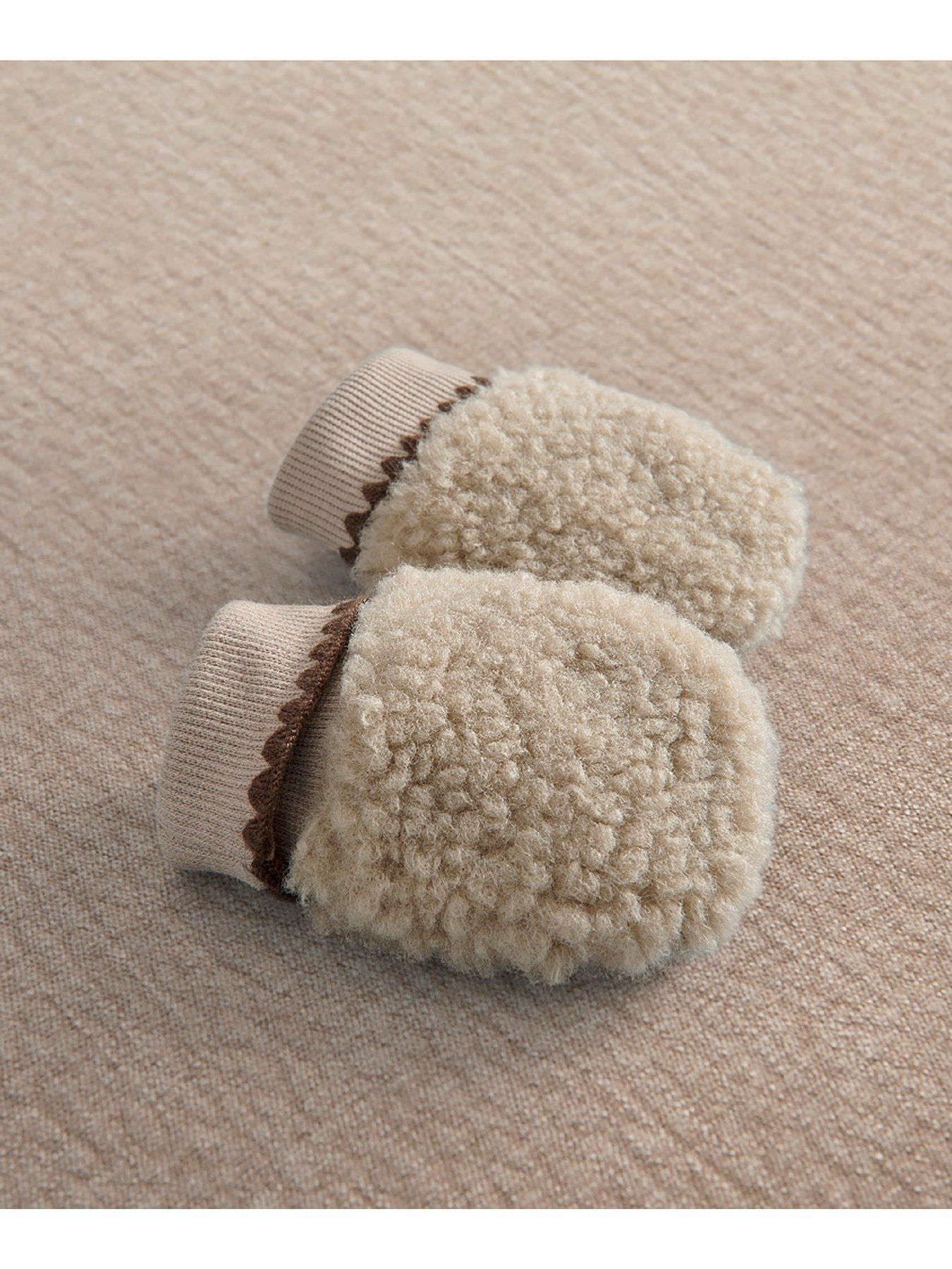 Image 2 of 3 of Mamas & Papas Baby Unisex Borg Hat &amp; Mitts Set - Beige