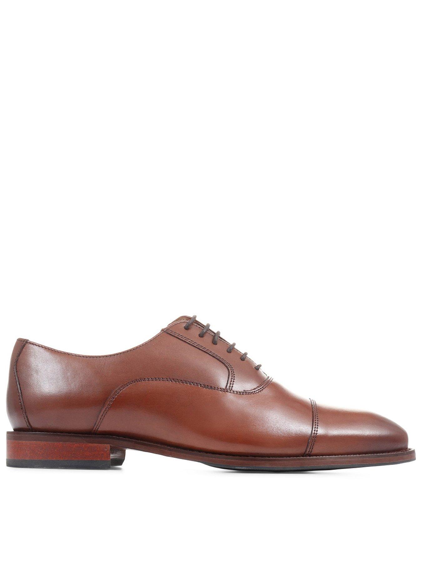 Image 1 of 6 of Jones Bootmaker Matthew Wide Fit - Chestnut