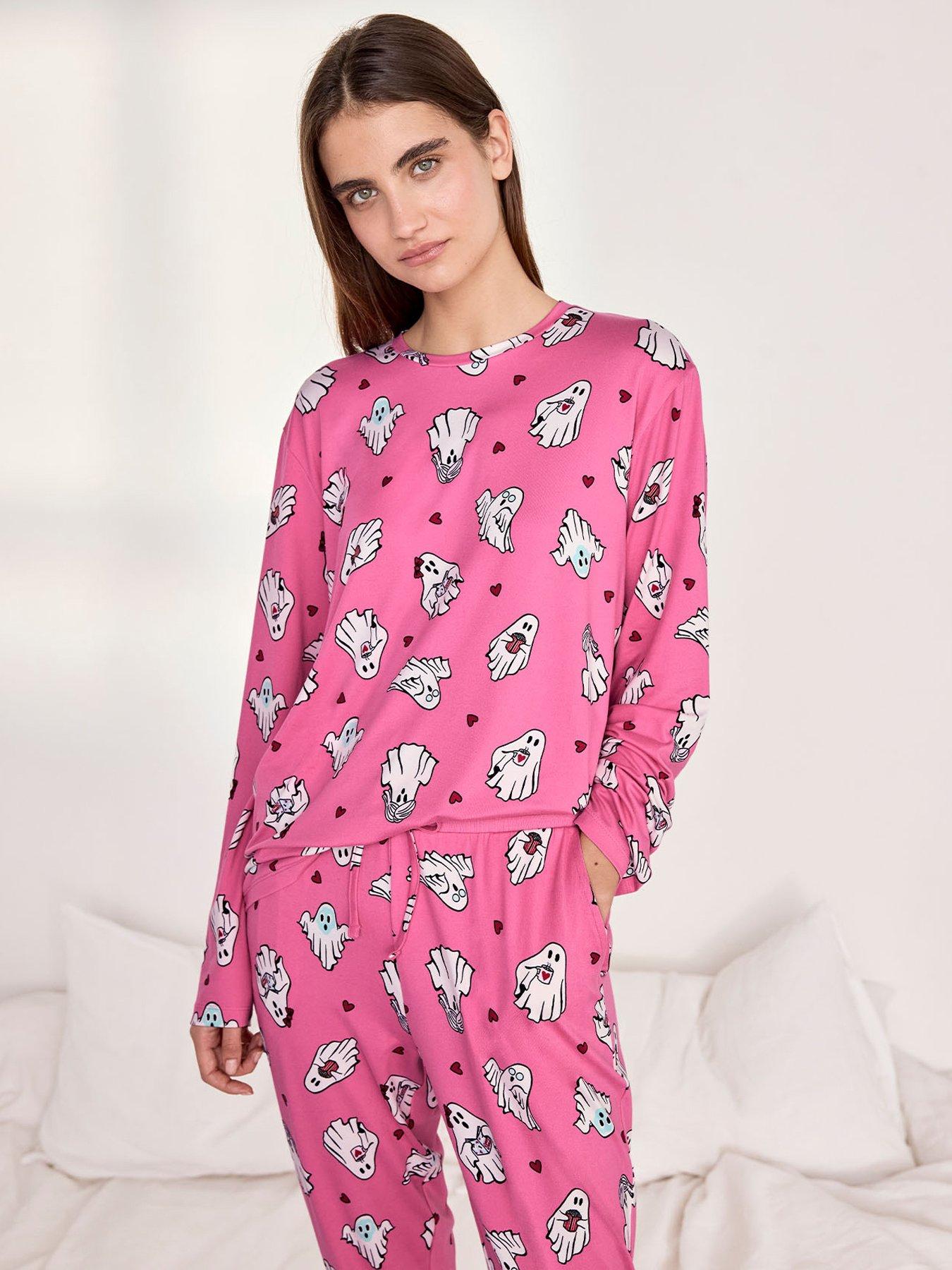 Image 5 of 6 of CHELSEA PEERS Womens Halloween Ghost Print Stretch Long Pyjama Set - Pink