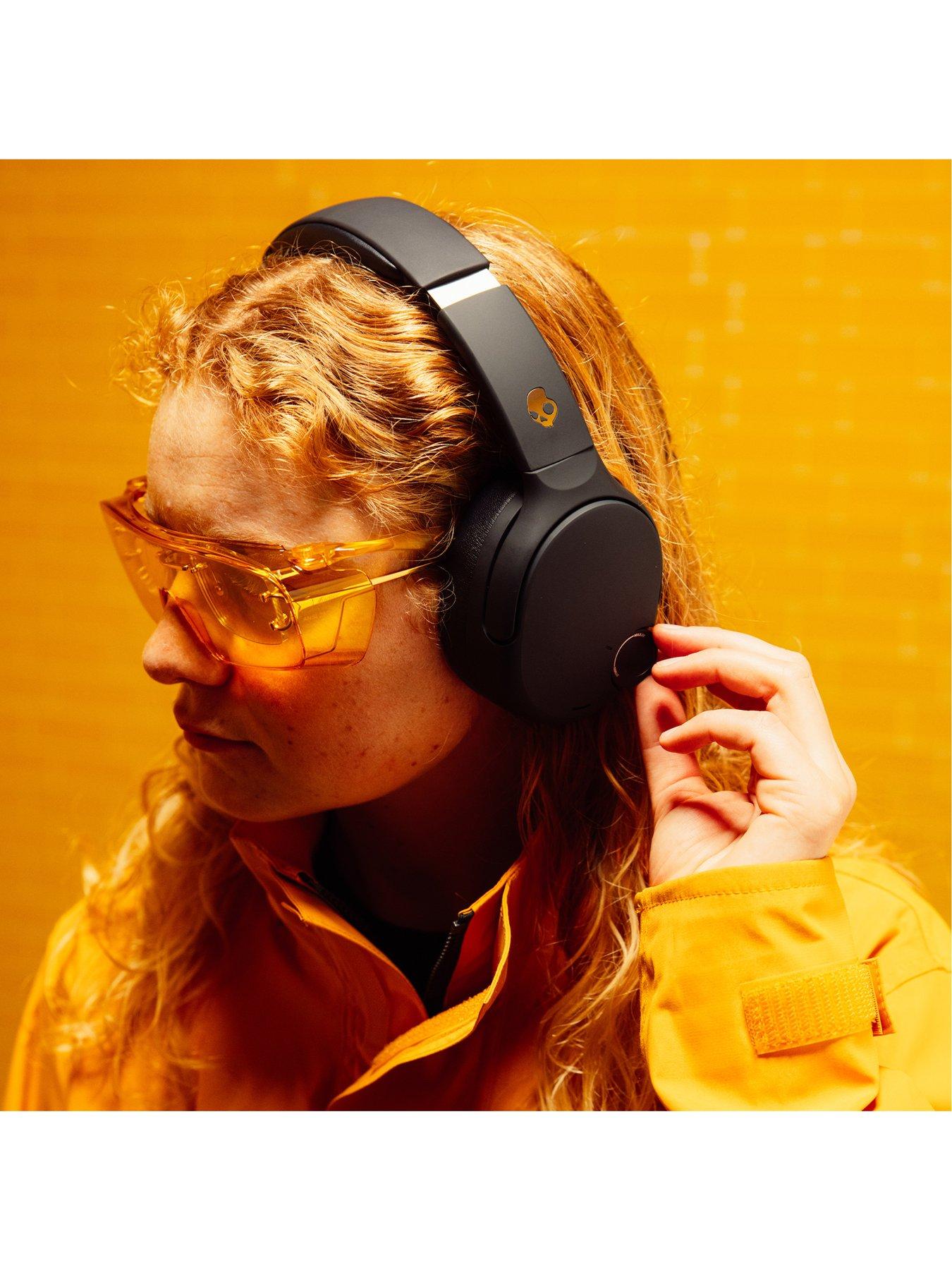 Image 7 of 7 of Skullcandy Crusher 720 Wireless Over Ear