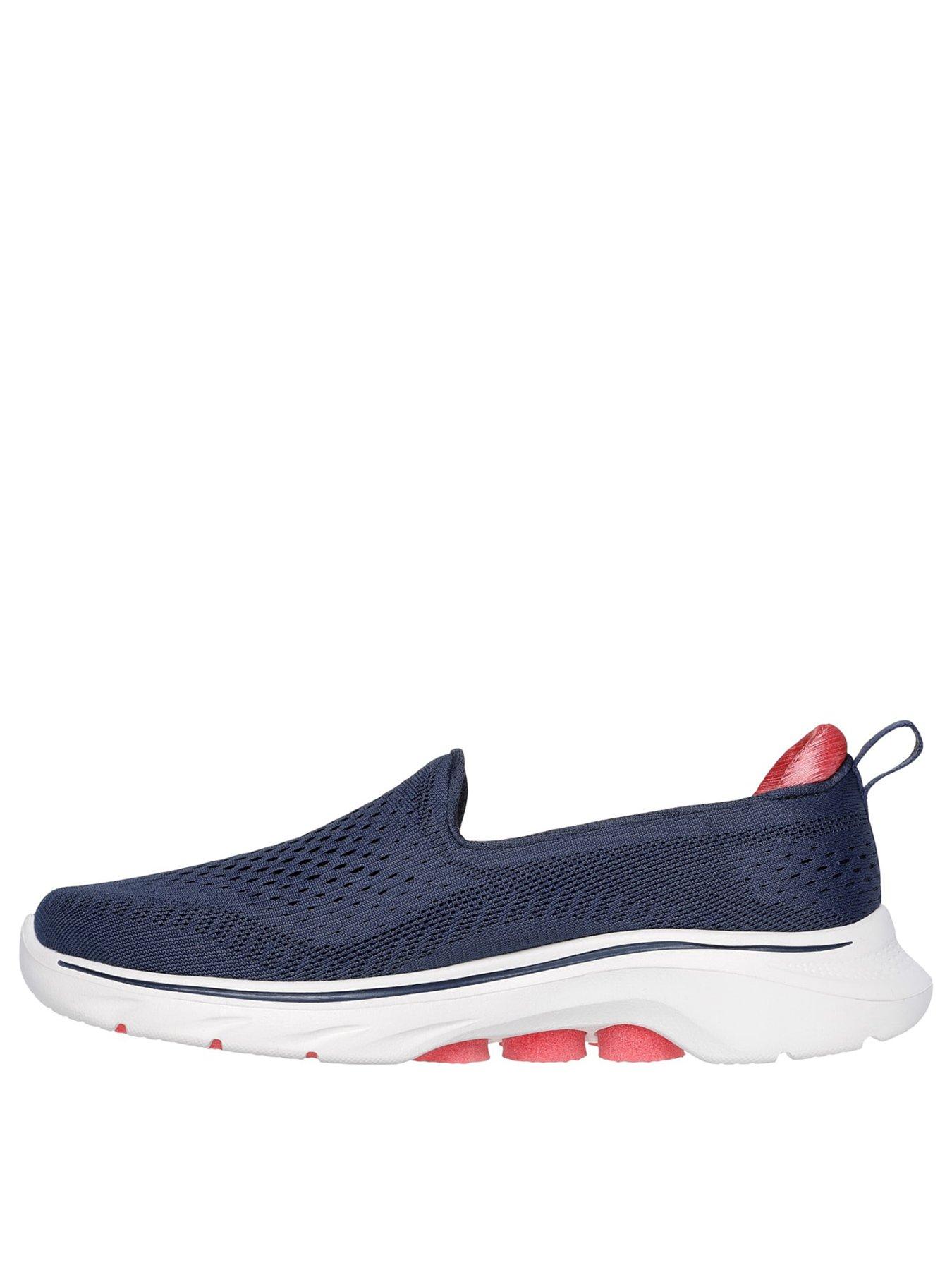 Image 3 of 5 of Skechers Go Walk 7 - Vina