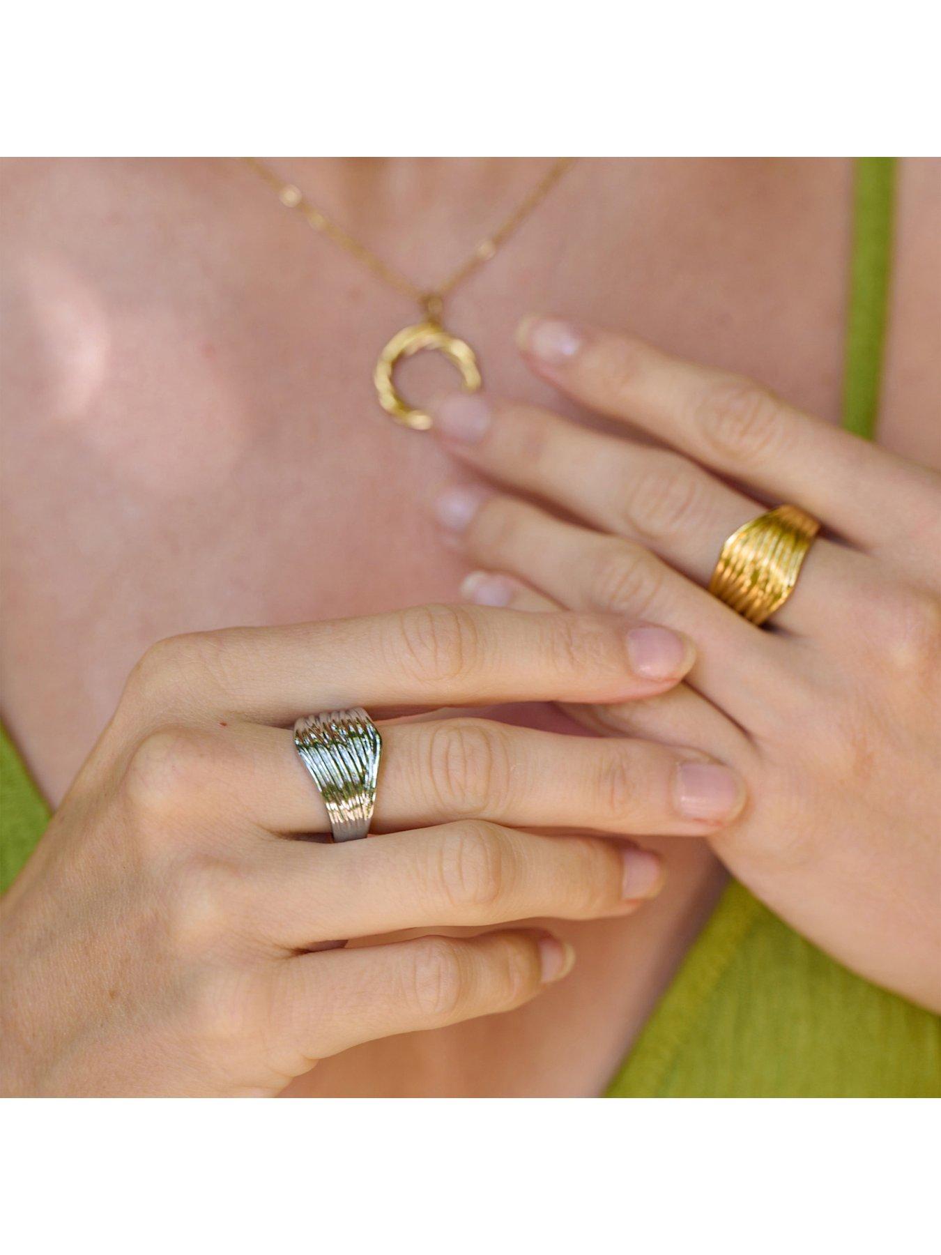 Image 3 of 3 of Ava & Sky Womens Twisted Ribbon Polished Wide Band Ring - Silver
