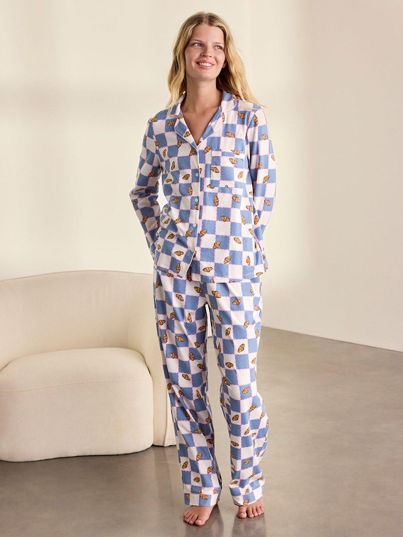 Image 1 of 6 of CHELSEA PEERS Womens&nbsp;Cotton Button-Through Long Pyjama Set - Blue