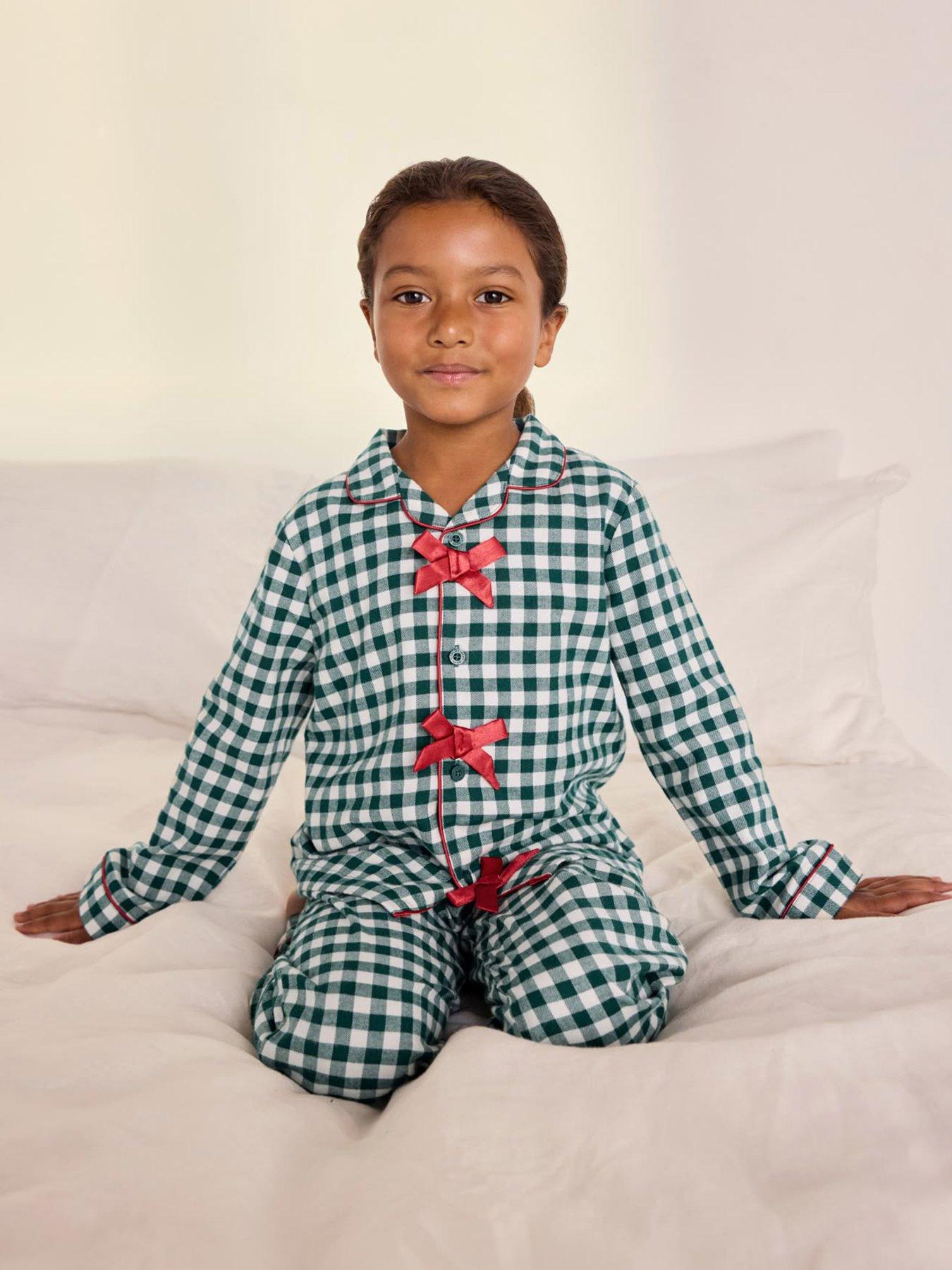 Image 6 of 7 of CHELSEA PEERS Chelsea Peers Kids Organic Cotton Gingham Long Pyjama Set - Green