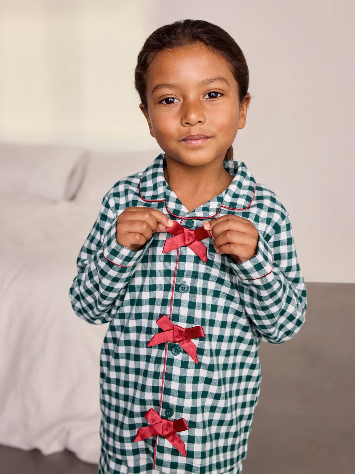 Image 7 of 7 of CHELSEA PEERS Chelsea Peers Kids Organic Cotton Gingham Long Pyjama Set - Green