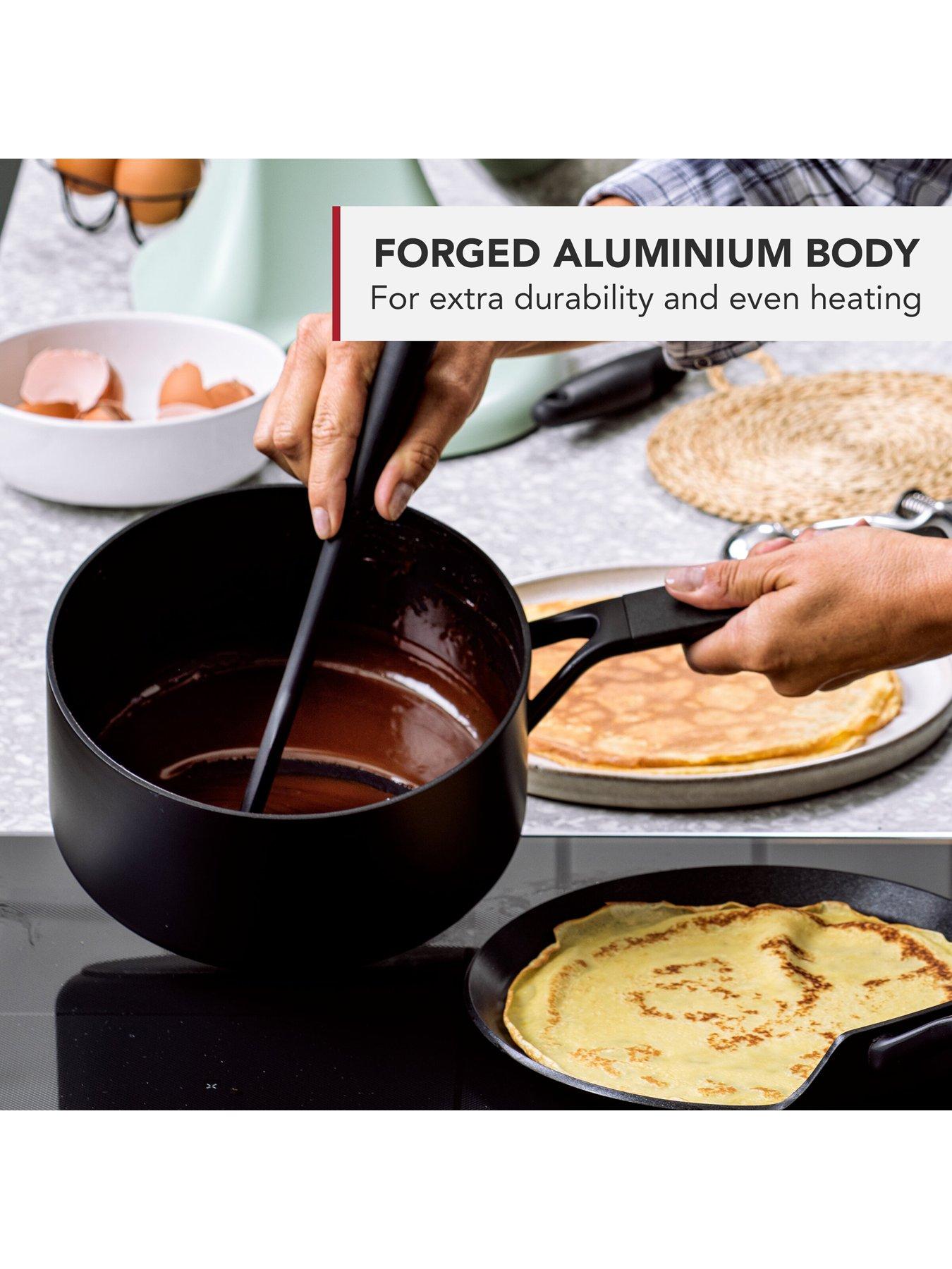 Image 4 of 7 of KitchenAid Classic Forged Saucepan 20cm/3.1l