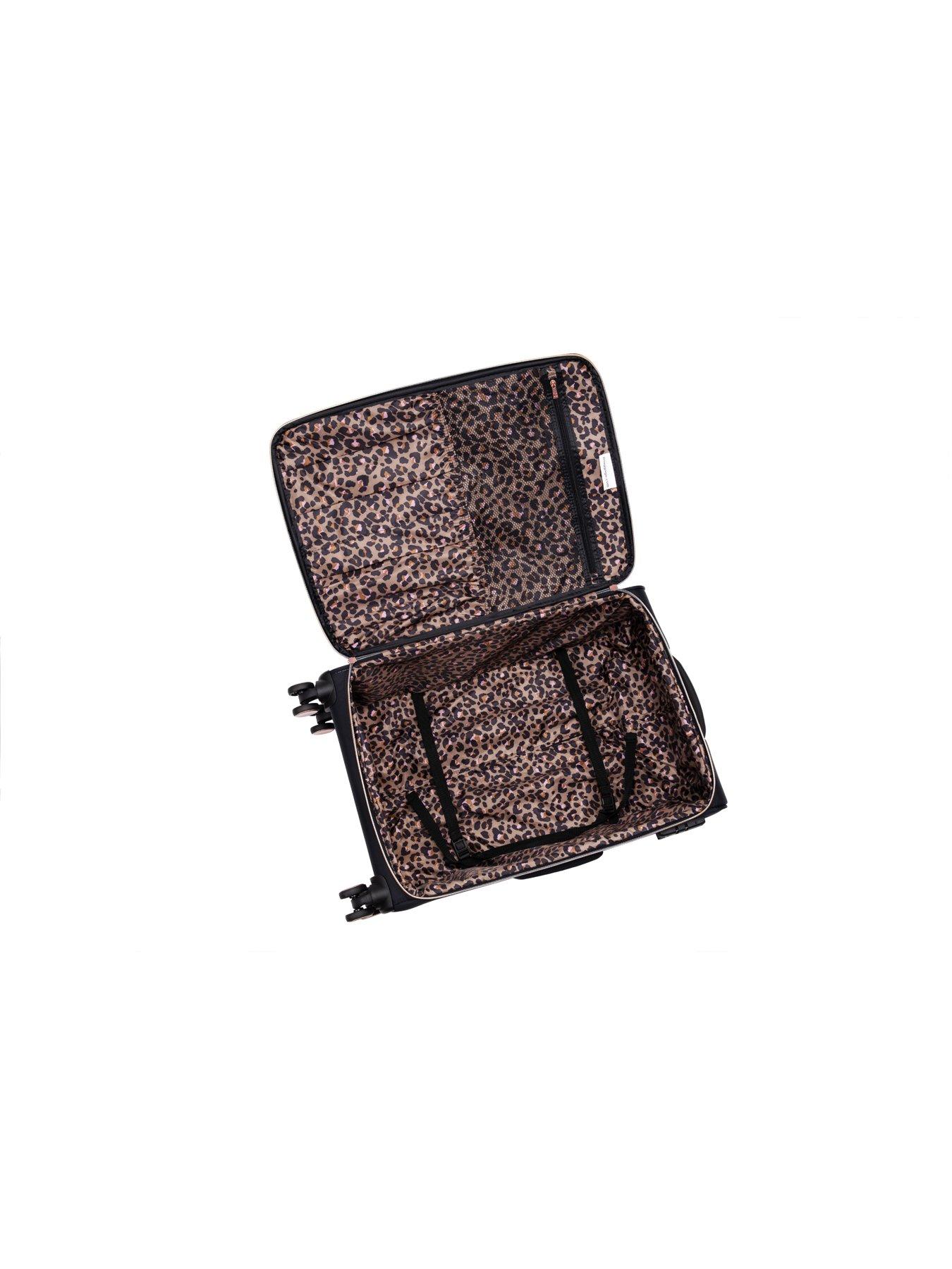 Image 7 of 7 of it Luggage Bewitching Large Suitcase