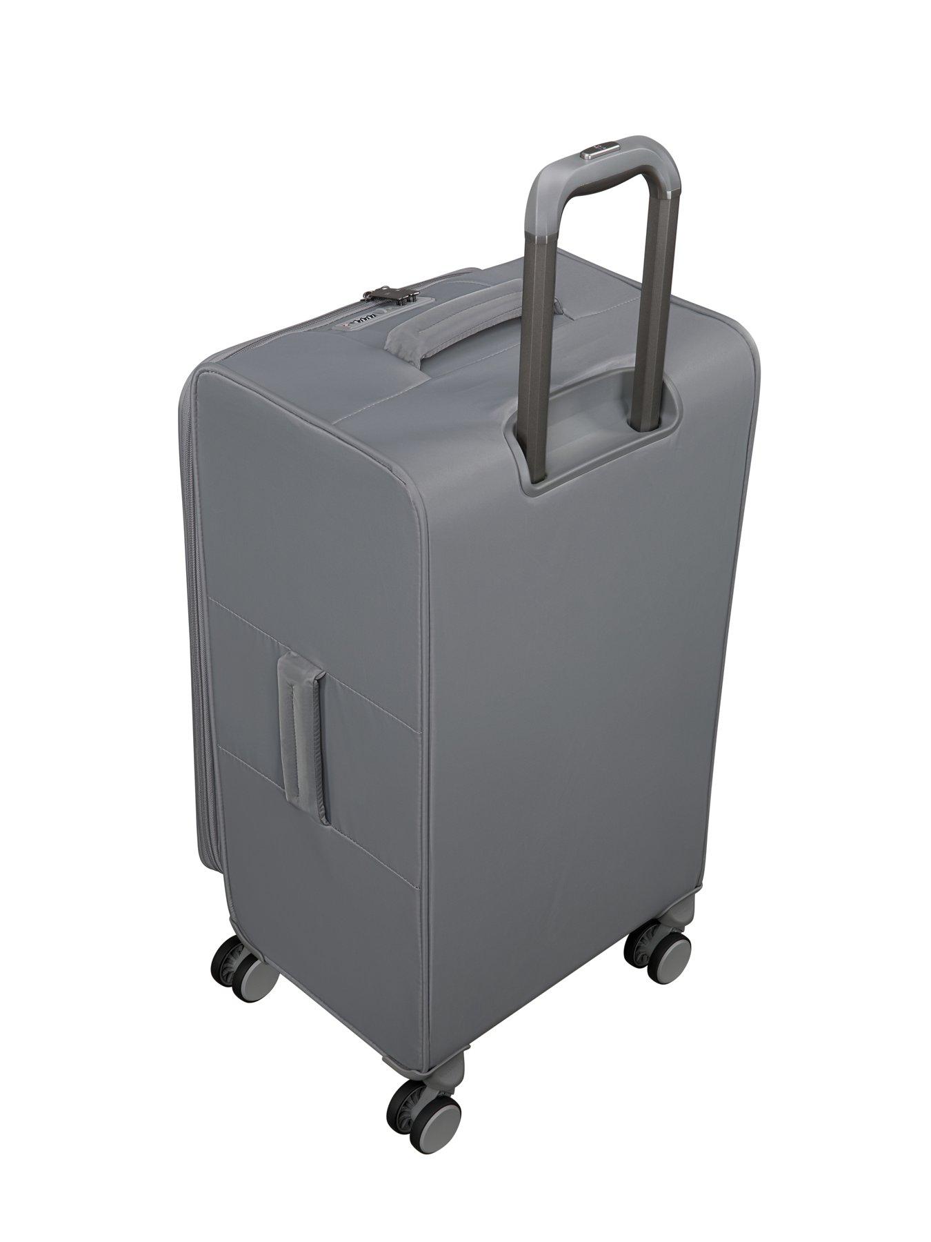 Image 4 of 7 of it Luggage Affluent Cabin Suitcase