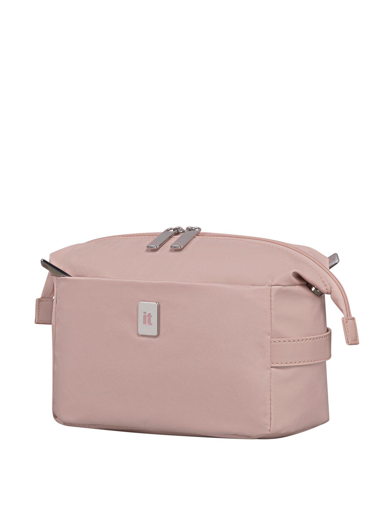 Image 1 of 6 of it Luggage Affluent Wash Bag