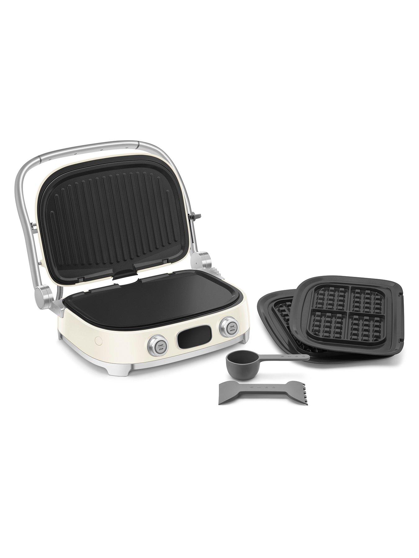 Image 4 of 7 of Smeg All-in-One Multi Grill, Dual Temperature Control, Cream