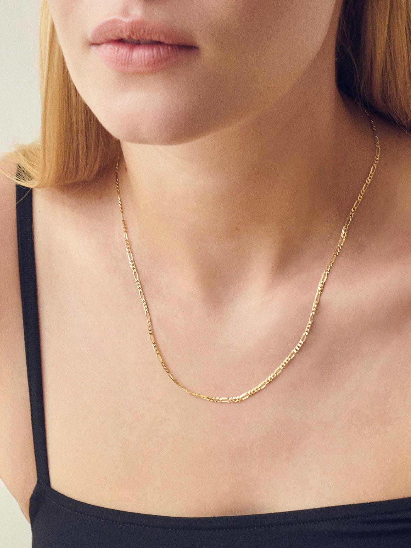 Image 6 of 7 of The Love Collection 9ct Yellow Gold Solid Figaro Chain (2.4mm) 18 inch