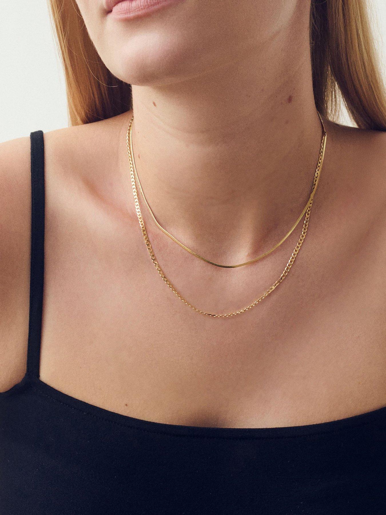 Image 6 of 7 of The Love Collection 9ct Yellow Gold Solid Curb Chain (2.8mm) 18 inch
