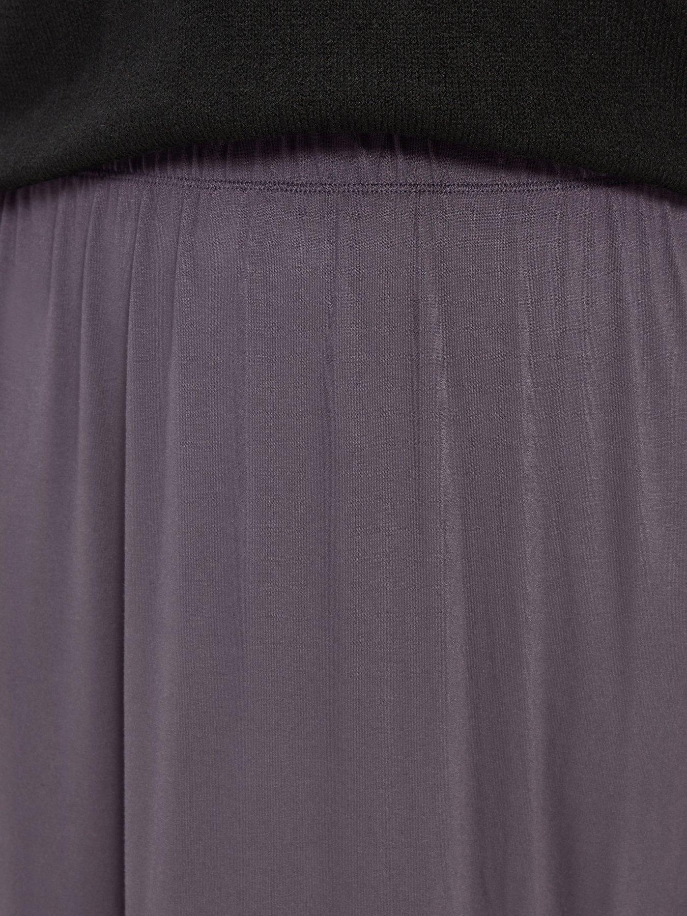 Image 4 of 4 of Yours Curve Tube Skirt