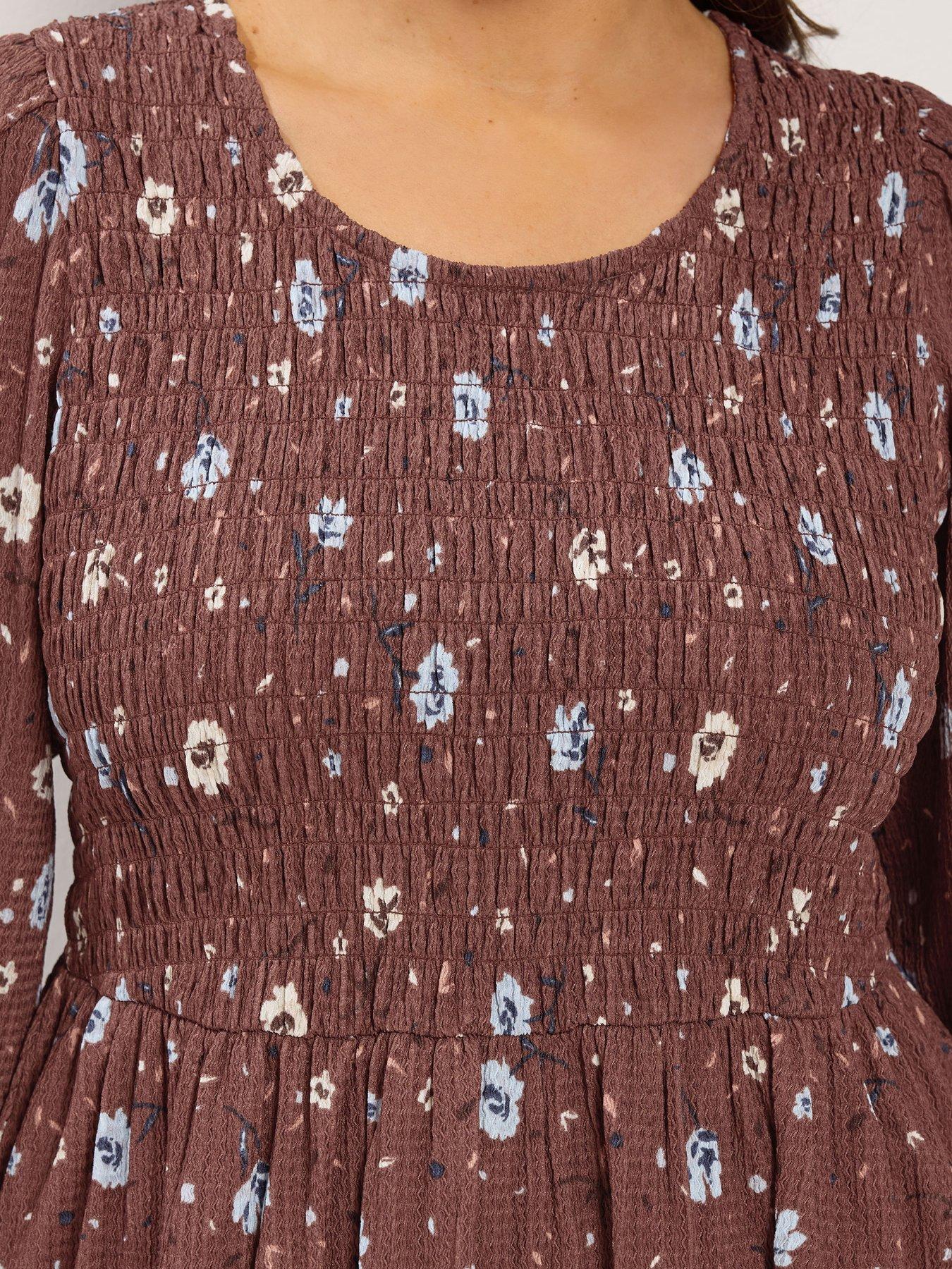 Image 4 of 4 of Yours Curve Shirred Peplum Top
