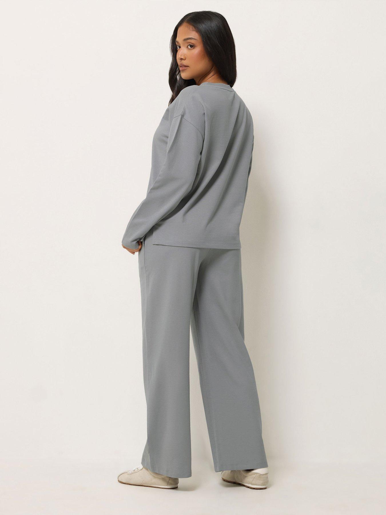 Image 2 of 4 of PixieGirl Womens Petite Loop Back Sweatshirt Set - Grey