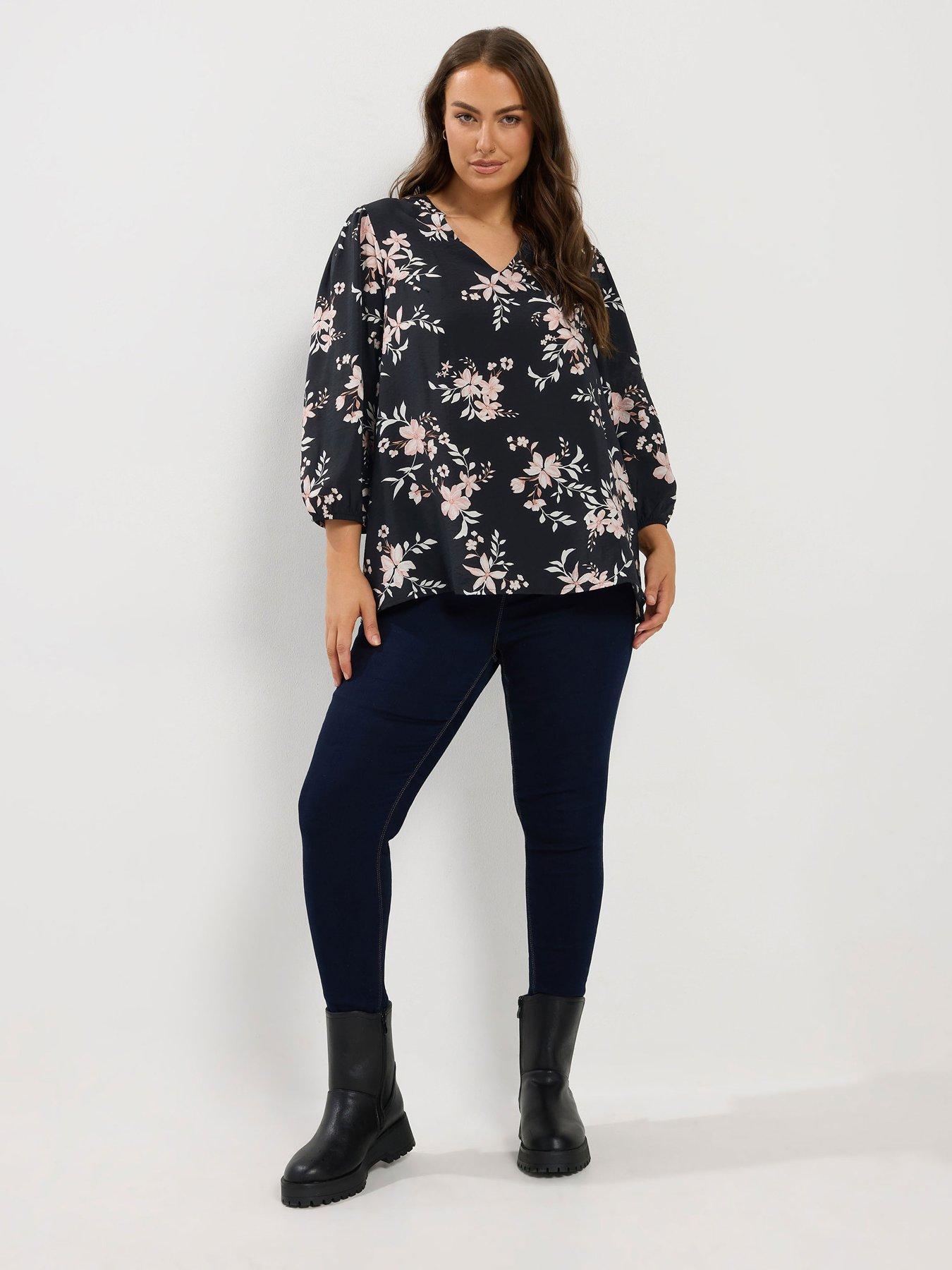 Image 3 of 4 of Yours Curve 3/4 Sleeve Notch Neck Shirt