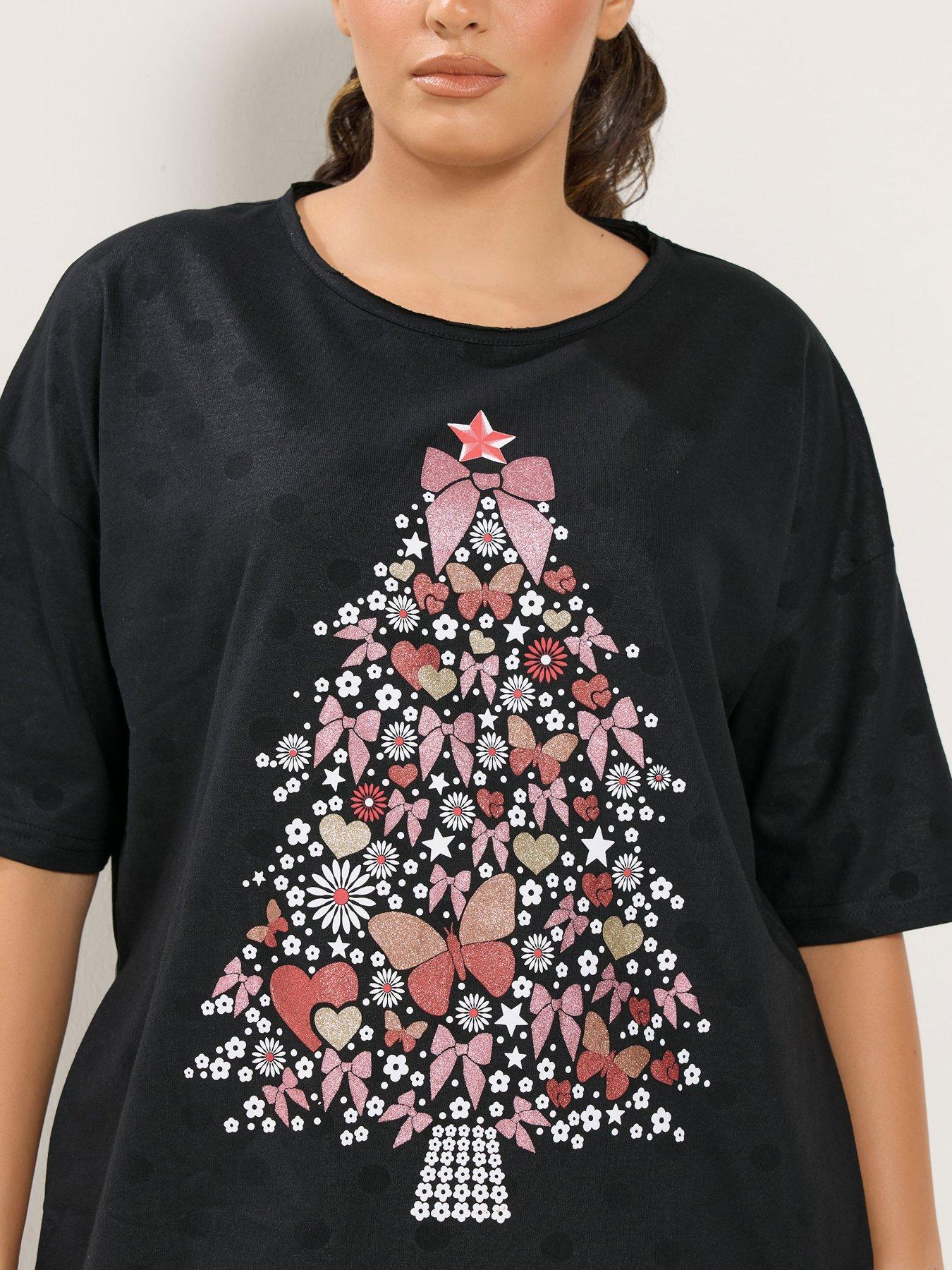 Image 4 of 4 of Yours Curve Christmas Tree Novelty T-shirt