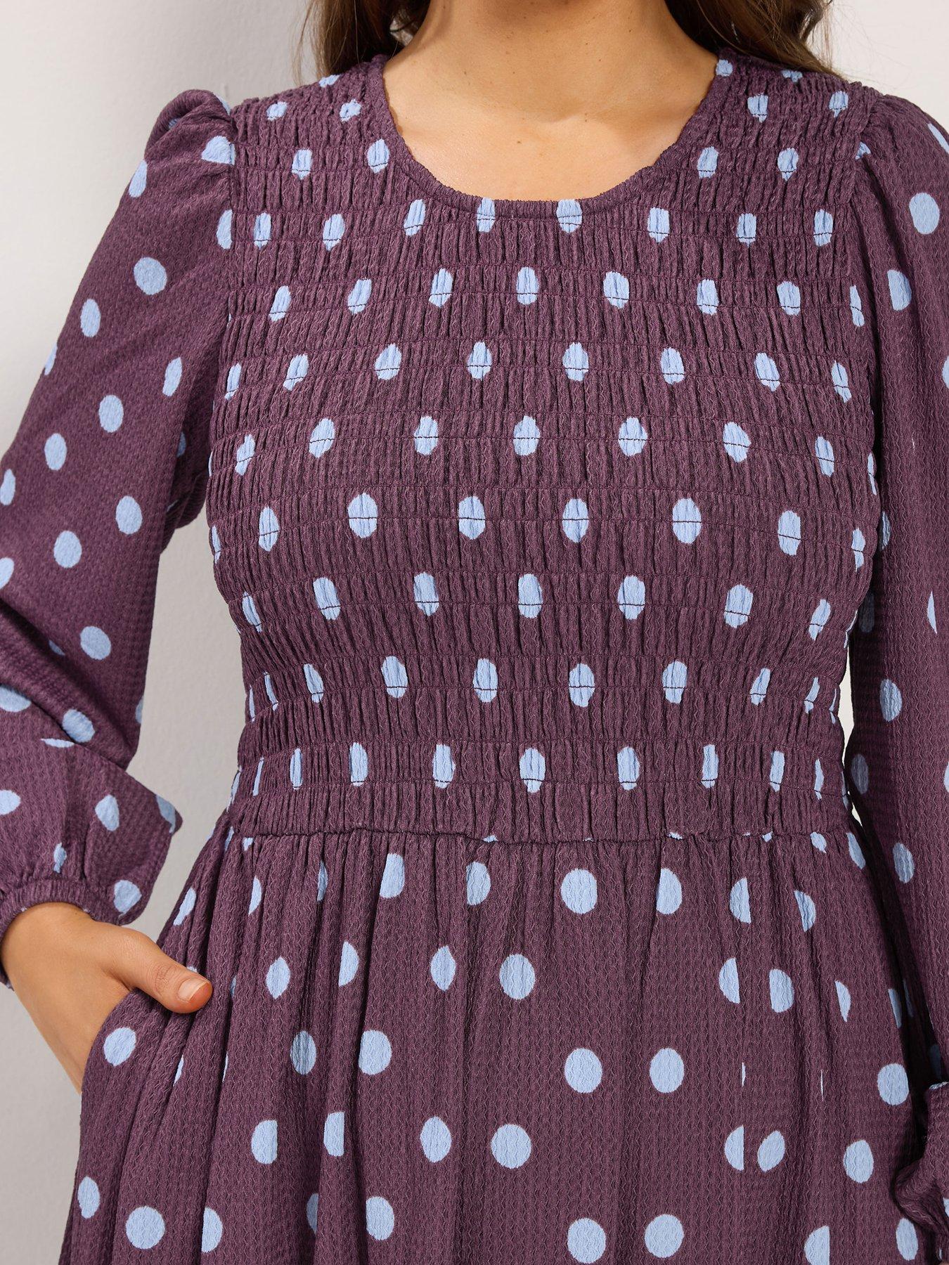 Image 4 of 4 of Yours Curve Shirred Midaxi Dress