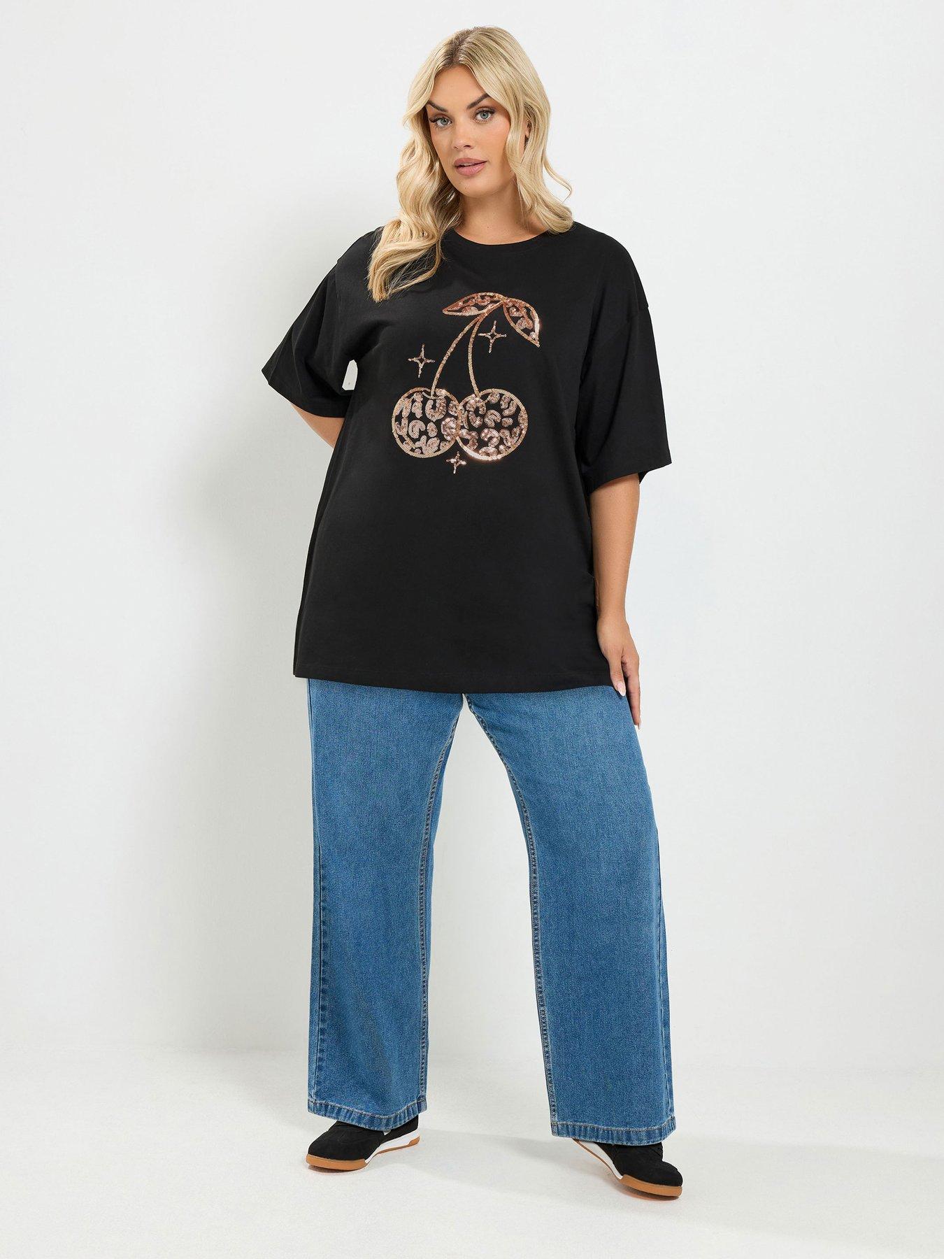 Image 3 of 4 of Yours Curve Placement Print Relaxed T-shirt