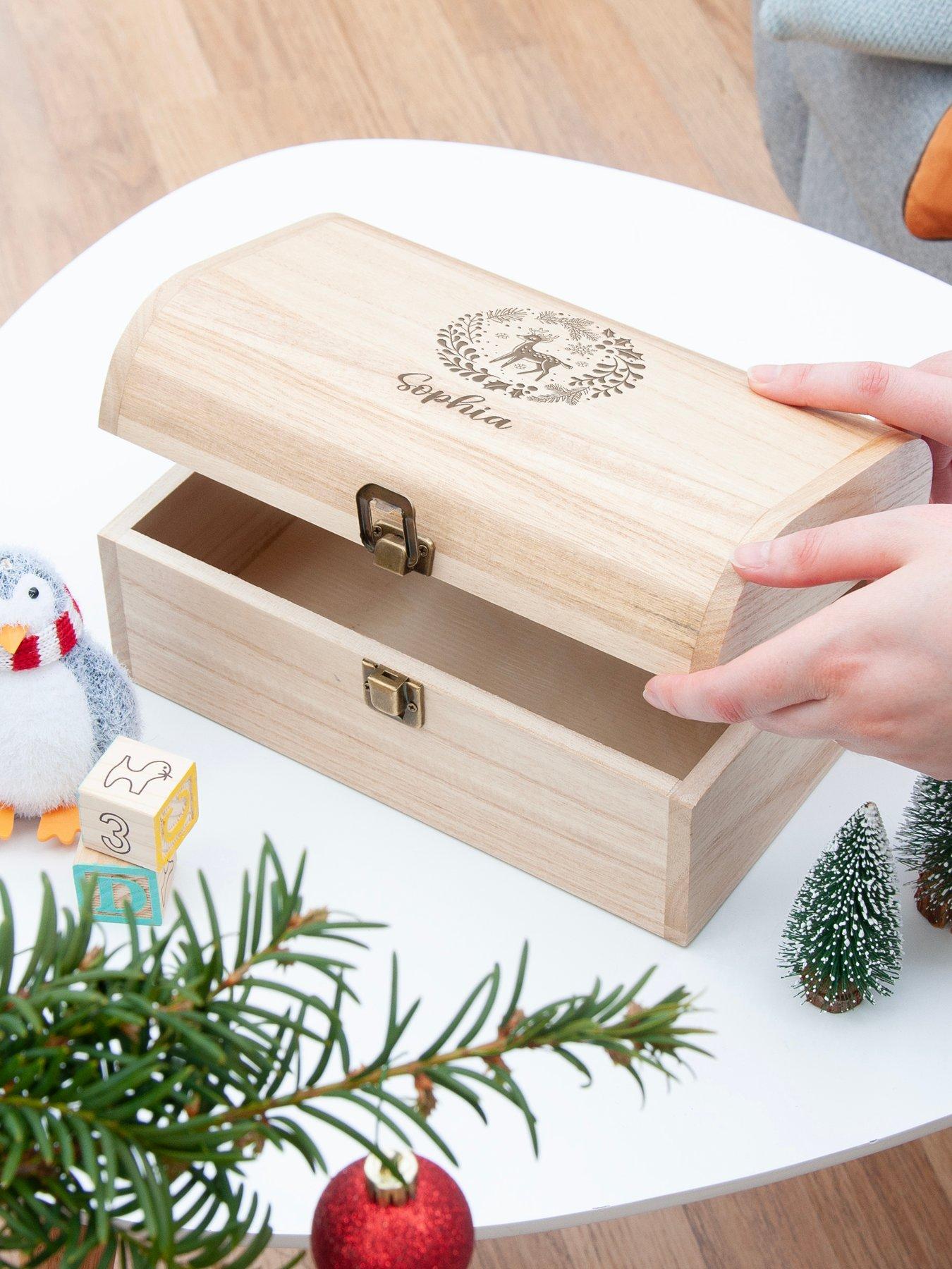 Image 4 of 5 of Treat Republic Personalised Christmas Woodland Keepsake Chest