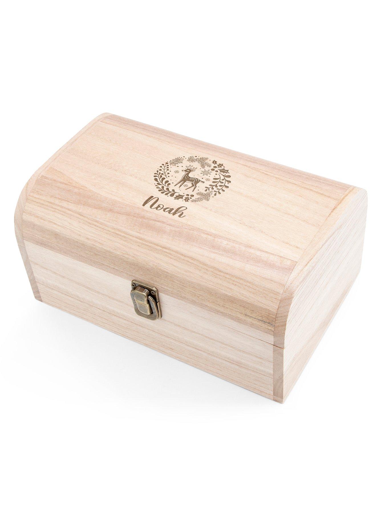 Image 5 of 5 of Treat Republic Personalised Christmas Woodland Keepsake Chest