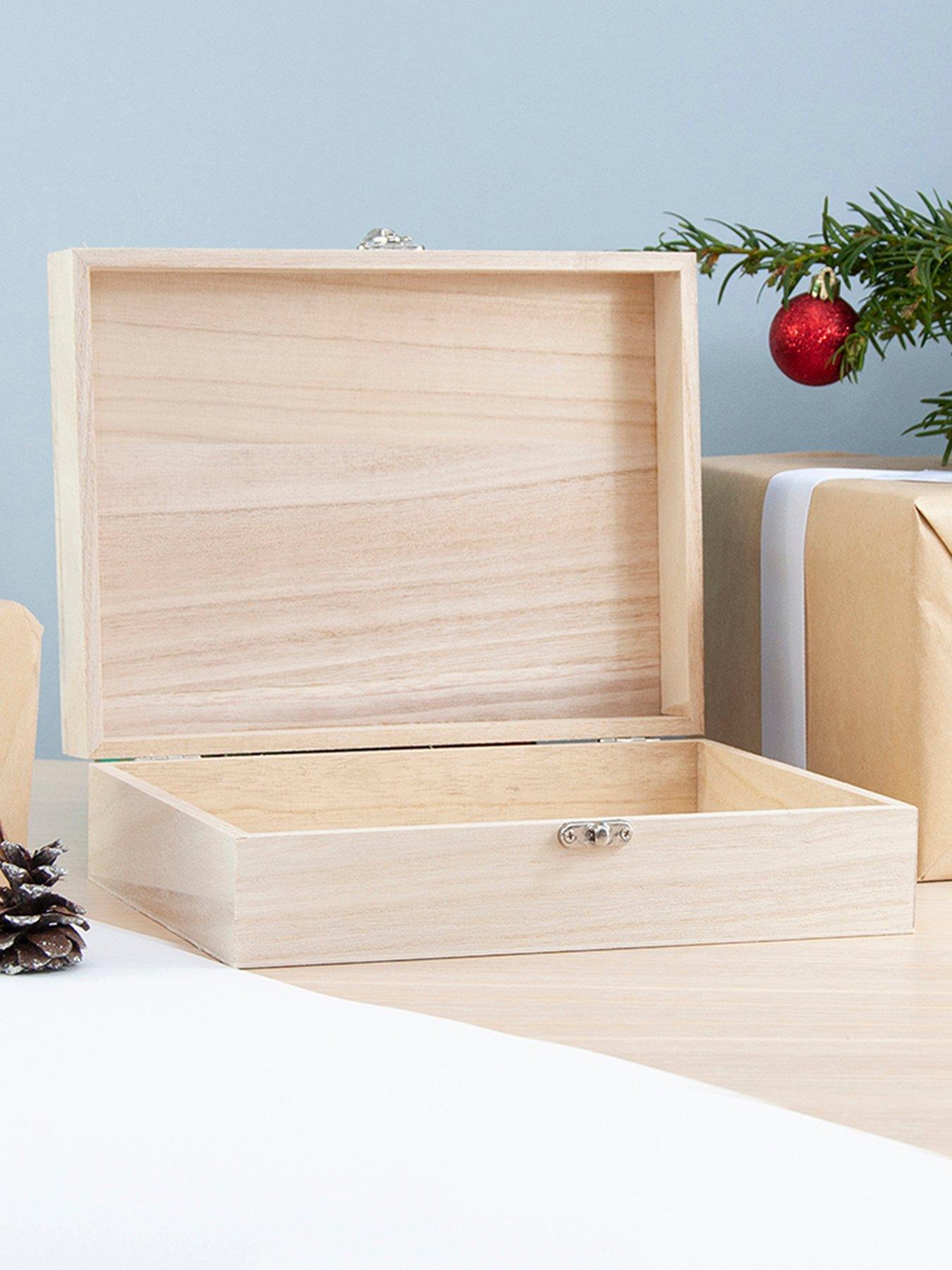 Image 3 of 4 of Treat Republic Personalised Scandi Deer Christmas Eve Box - Small
